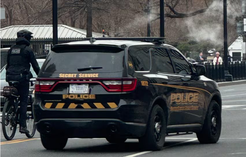 Fuerzas de seguridad y del servicio secreto recorren DC para reportar cualquier anomalía en las calles de la capital de Estados Unidos