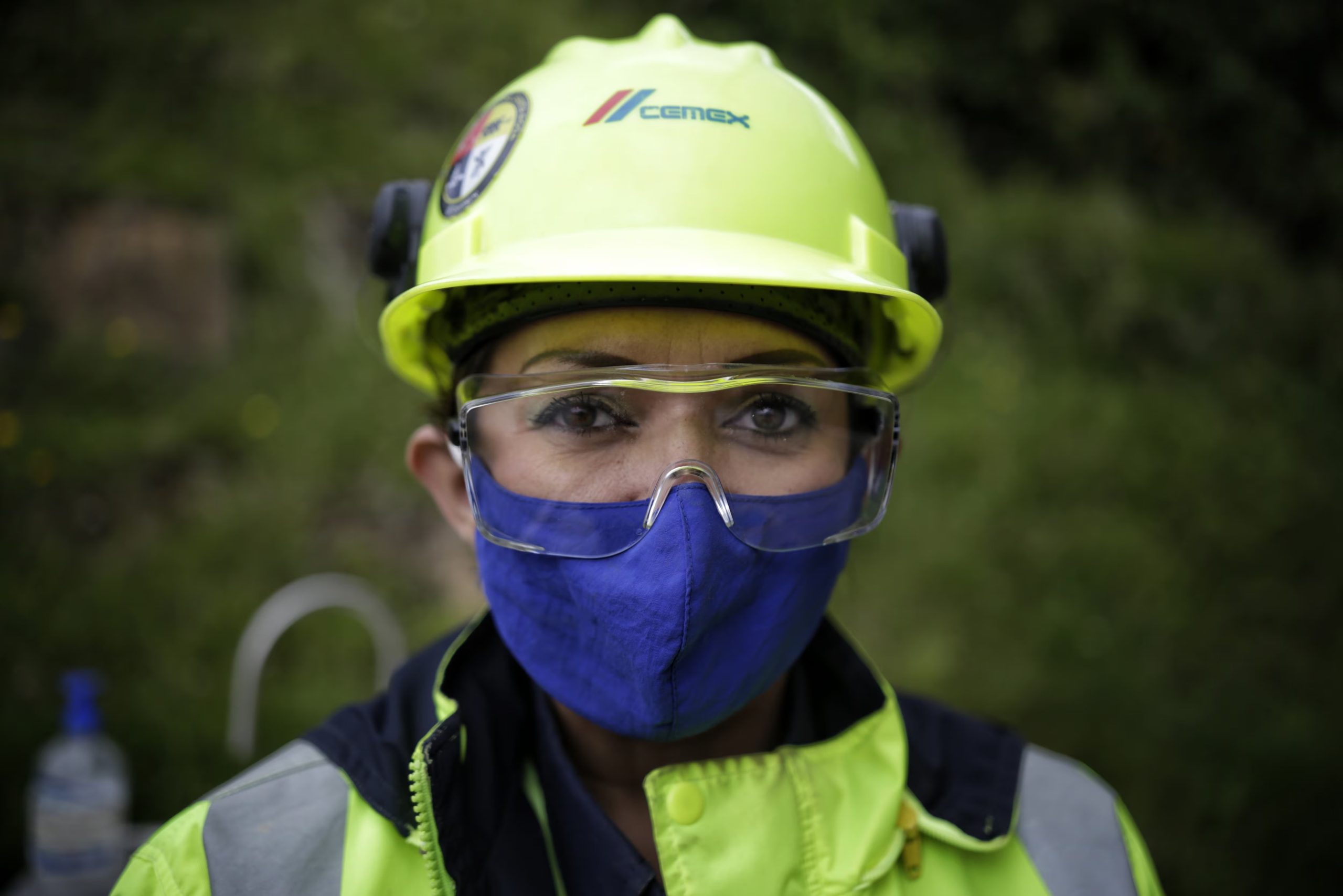 La planta de Caracolito y el molino de Santa Rosa están entre los activos que Cemex traspasará a Holcim. El cierre de la operación se espera para finales de 2026- crédito Colprensa/Sergio Acero