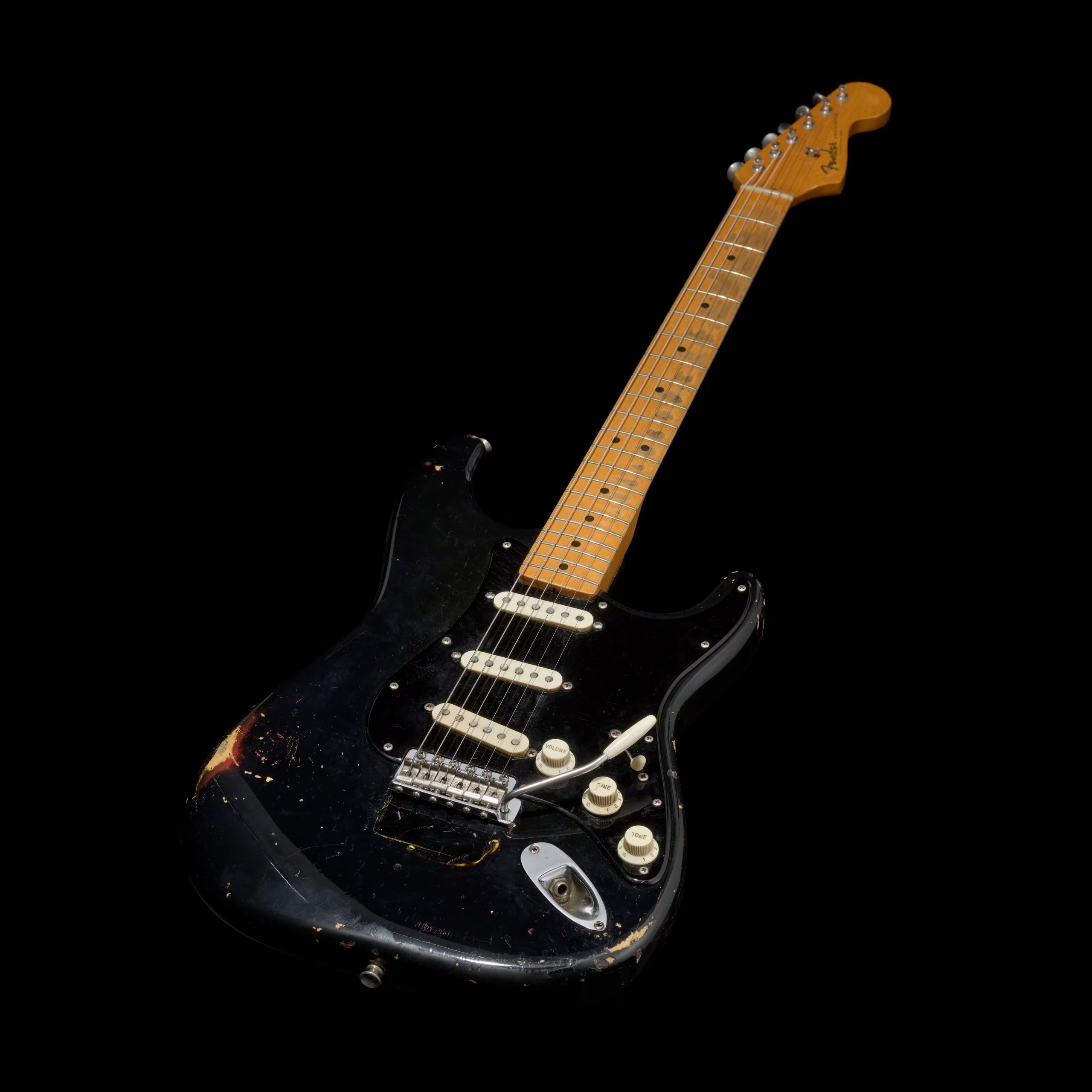 La guitarra de David Gilmour alcanzó un récord histórico al ser vendida por 14.55 millones de dólares. (Christies)