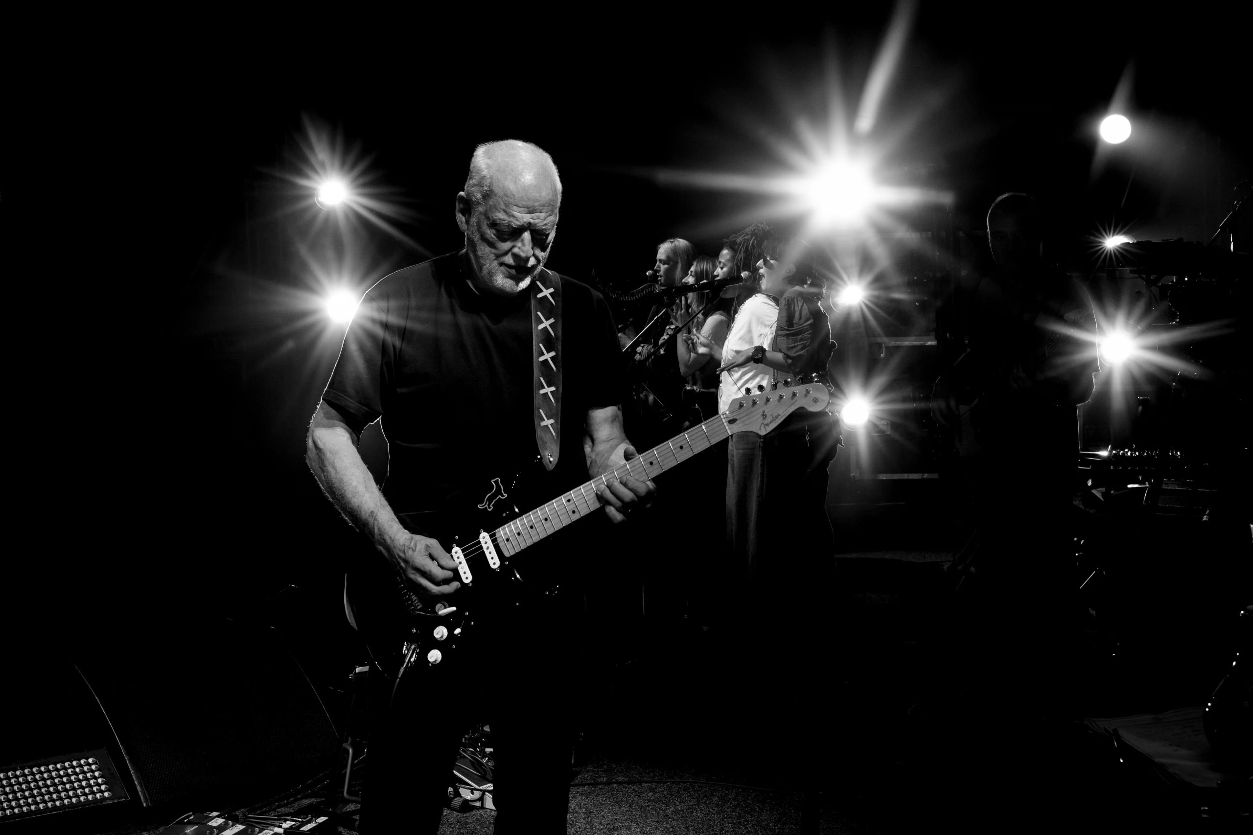  David Gilmour aseguró que las guitarras han sido parte esencial de su vida profesional y personal. 