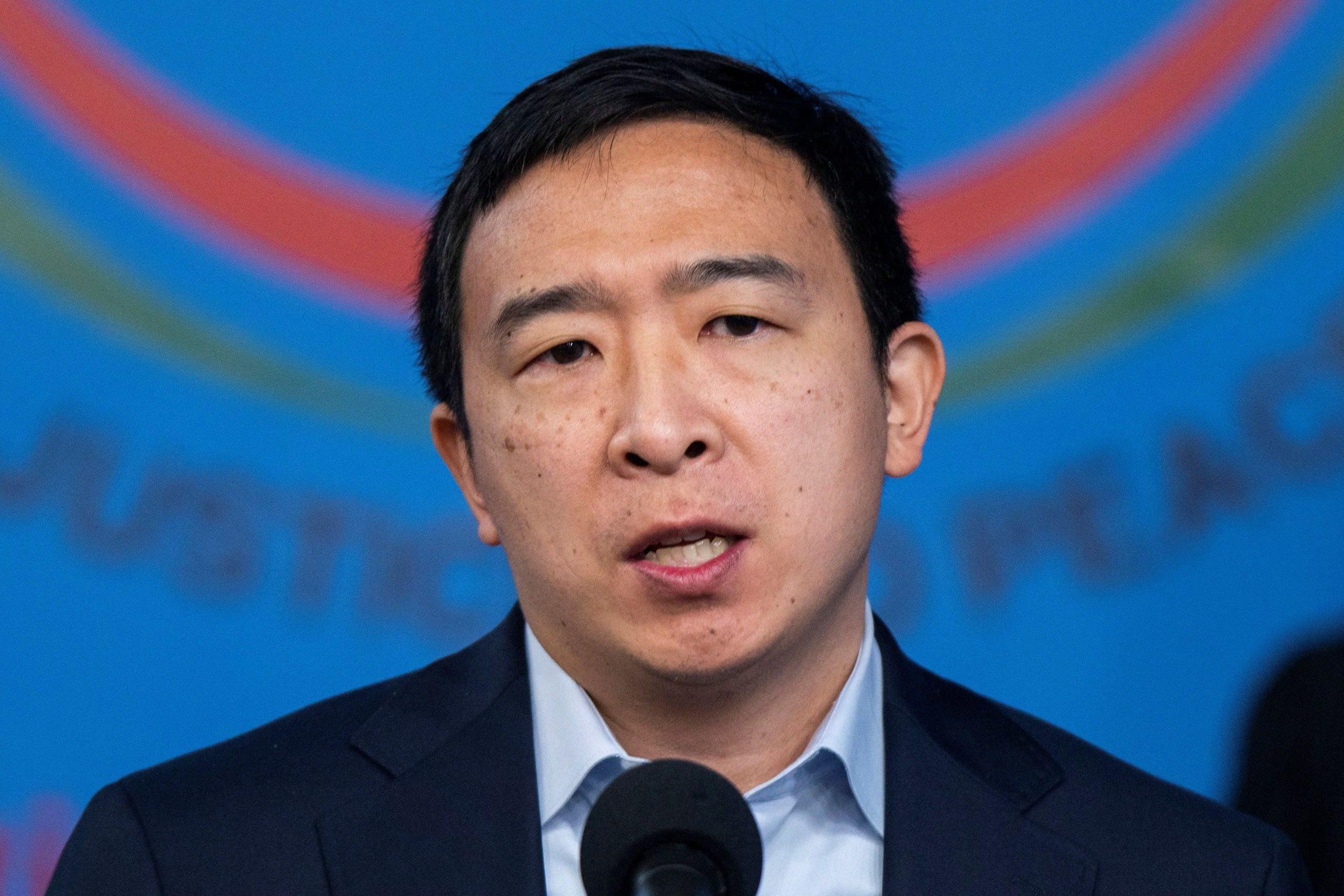 El desarrollo de tecnologías automatizadas pone en peligro hasta la mitad de los empleos administrativos de nivel inicial en los próximos años, según analistas citados por CNBC
REUTERS/Eduardo Munoz