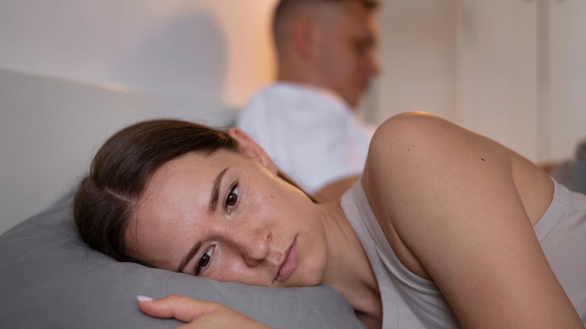 La intimidad se construye en gestos cotidianos, no solo en la esfera sexual Freepik