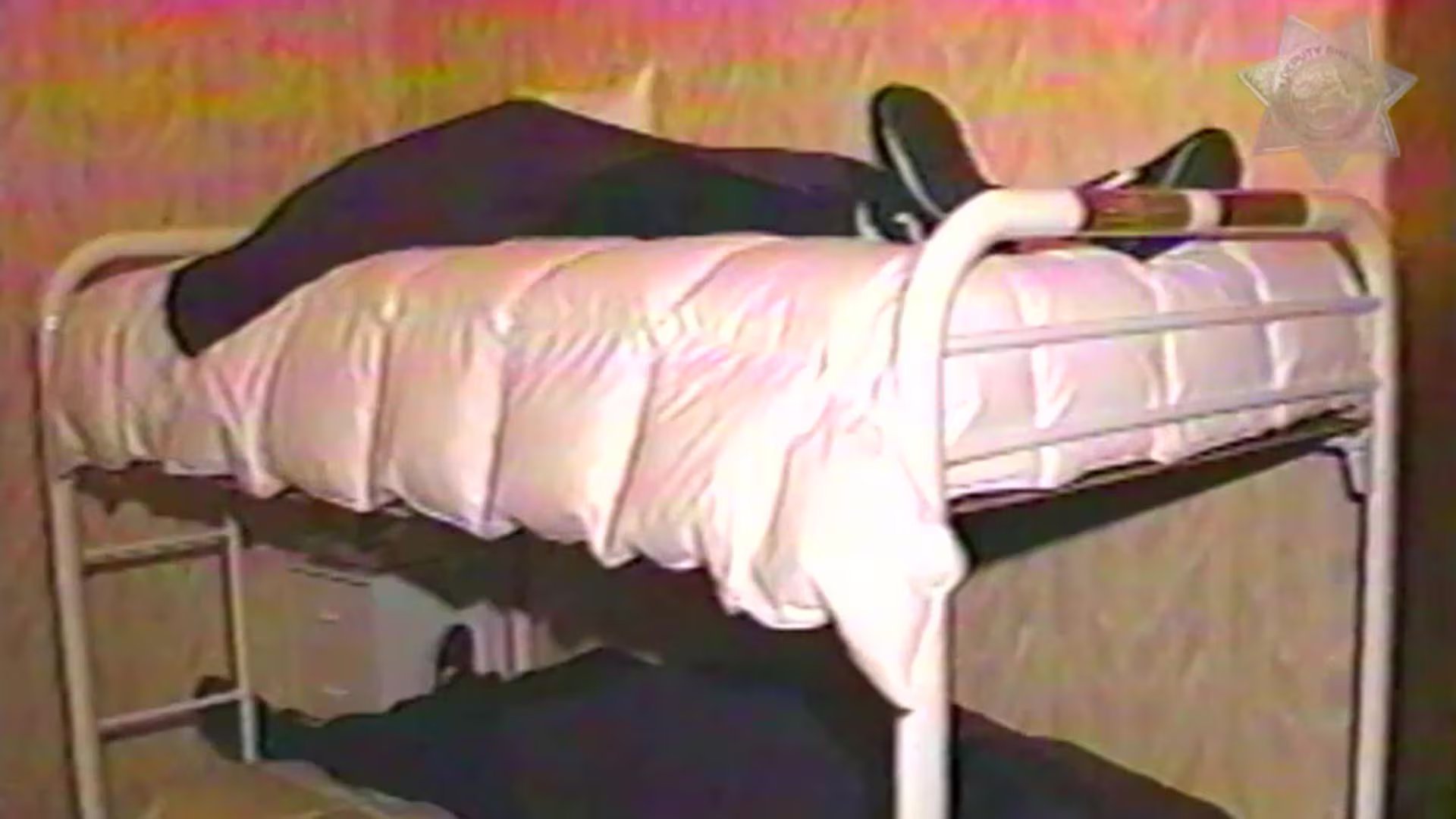 Imágenes tomadas por la policía luego de ingresar a la sede de la secta 