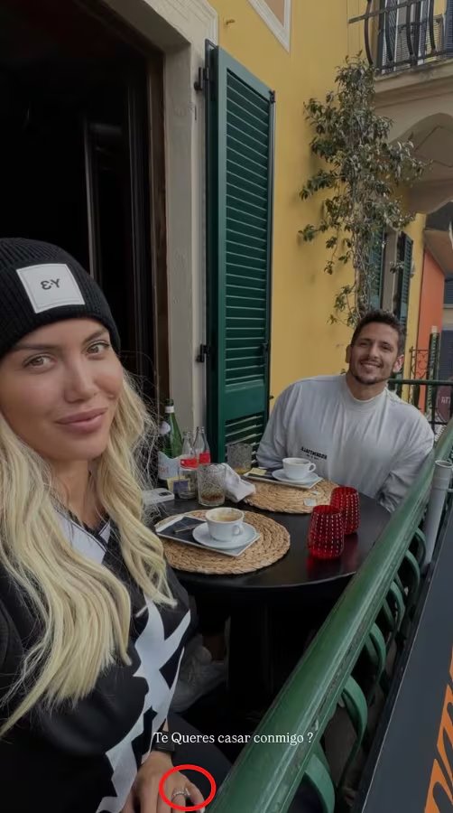 El día anterior, Migueles subió una romántica postal con la empresaria, que lucía el mismo anillo