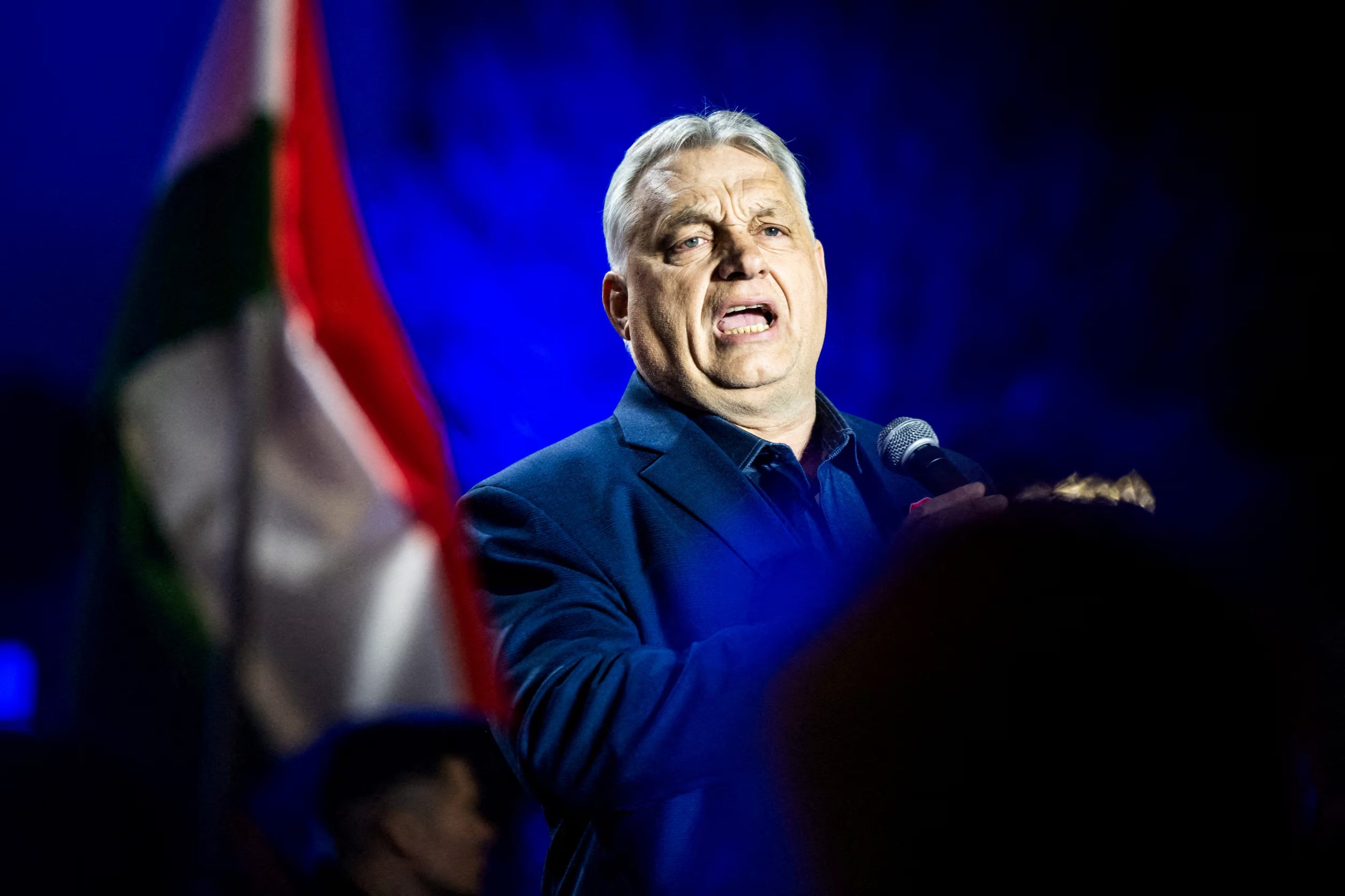 El conflicto actual presenta una dificultad adicional: Orbán ya había dado su visto bueno al préstamo en una cumbre anterior en diciembre, lo que incrementa la presión política para que respete ese compromiso (REUTERS)