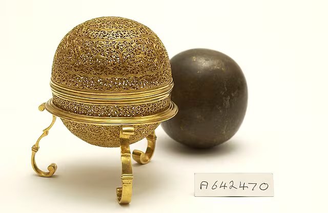 Piedra bezoar artificial. (Wikimedia Commons)