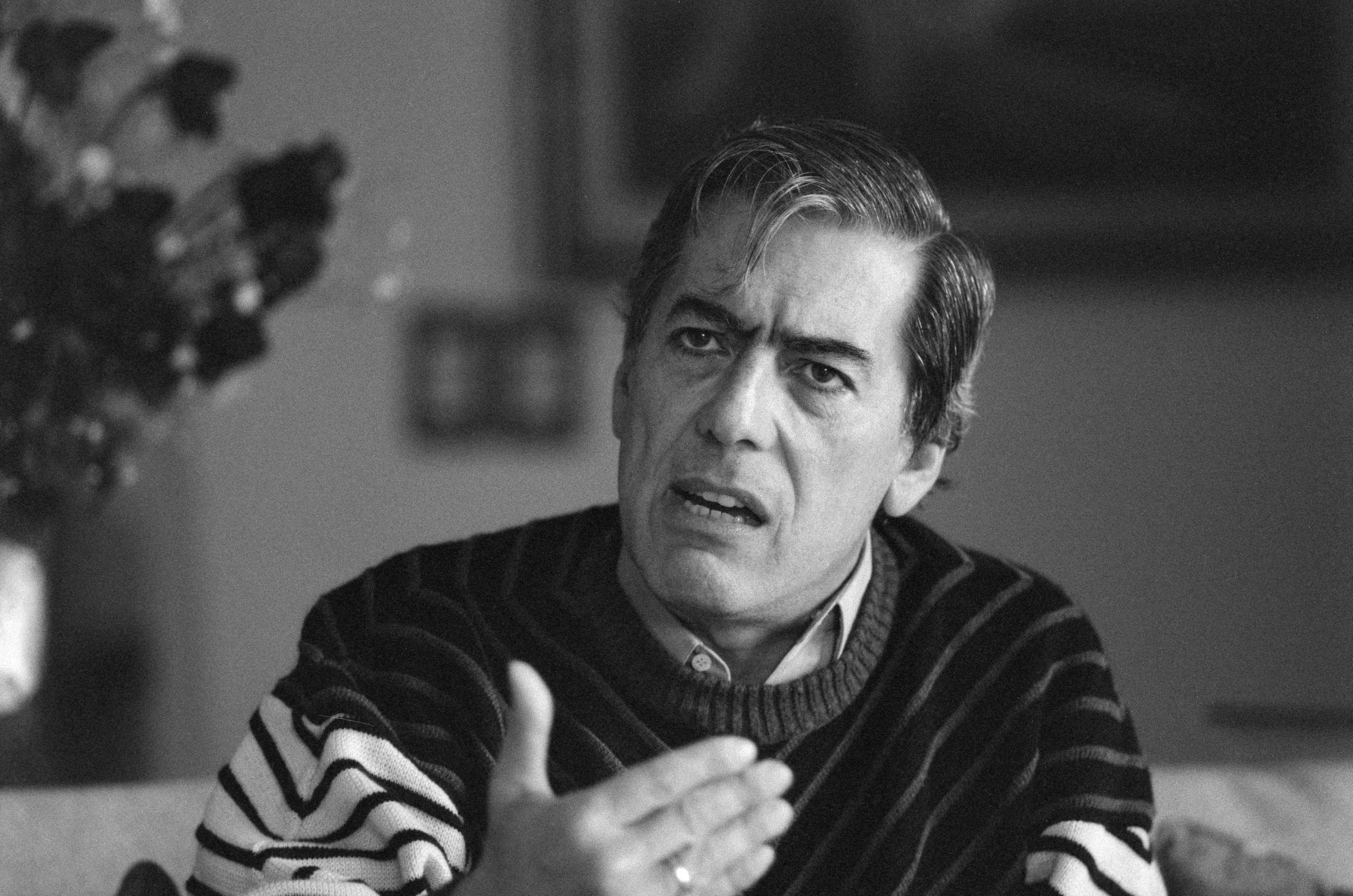 Grandes novelas, como la de Mario Vargas Llosa, retratan el crecimiento personal a través del vínculo de la amistad REUTERS/Anibal Solimano/File Photo