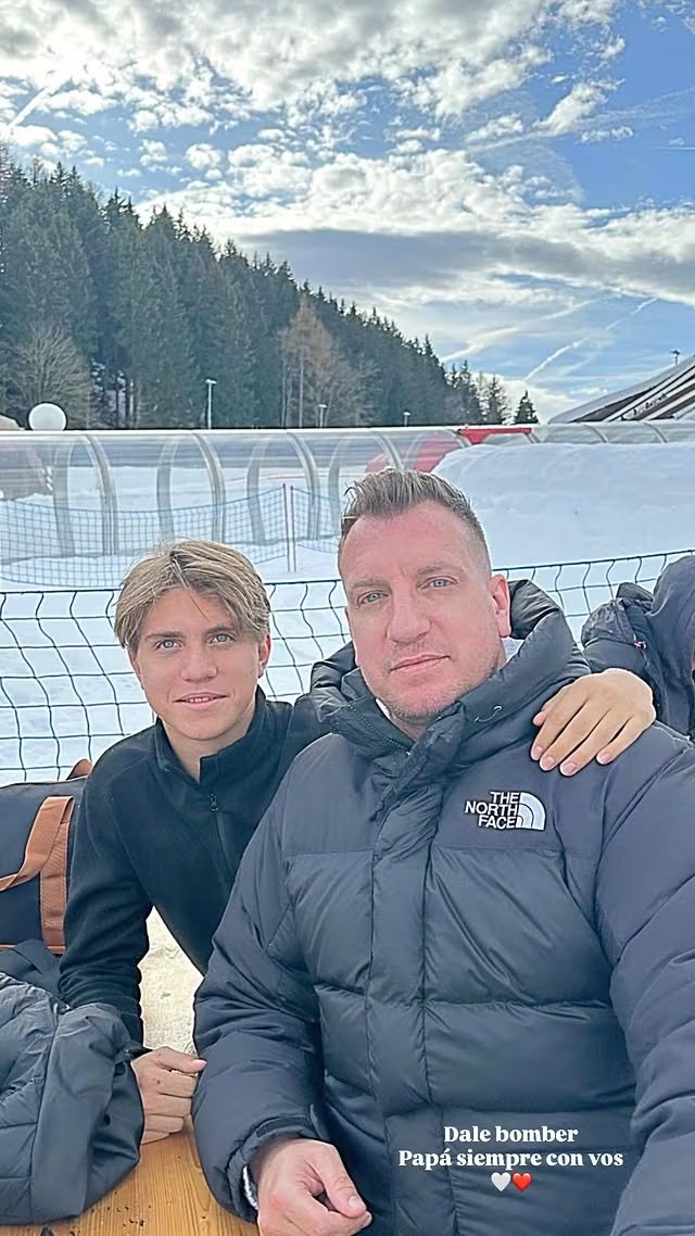 El exfutbolista y su hijo supieron abrir su corazón ante las consultas sore su vínculo (Instagram)