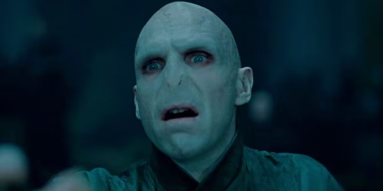 Warner Bros. mantiene en reserva la decisión sobre el actor que encarnará a Voldemort, mientras la expectativa crece entre los seguidores (Warner Bros.)