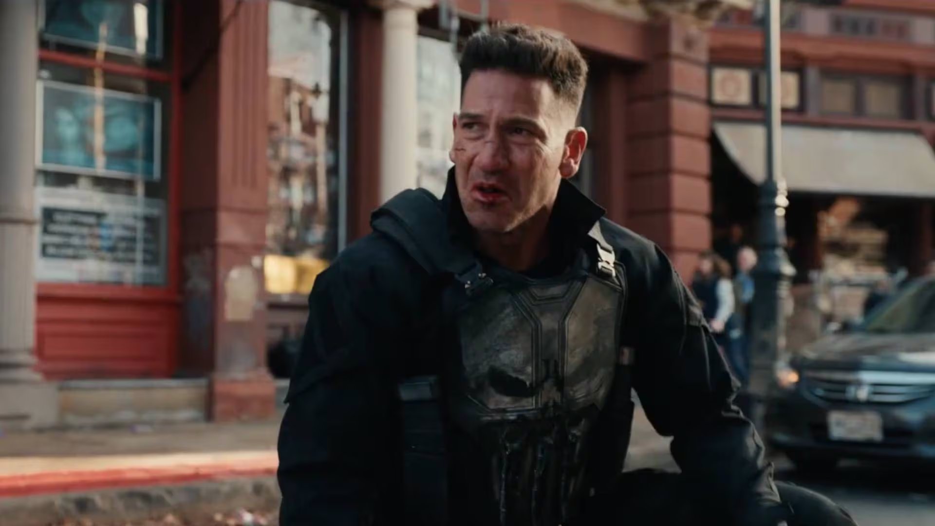 La película introduce a Jon Bernthal como Frank Castle, The Punisher, ampliando el elenco con nuevos personajes clave para la trama (Sony Pictures/Marvel Studios)