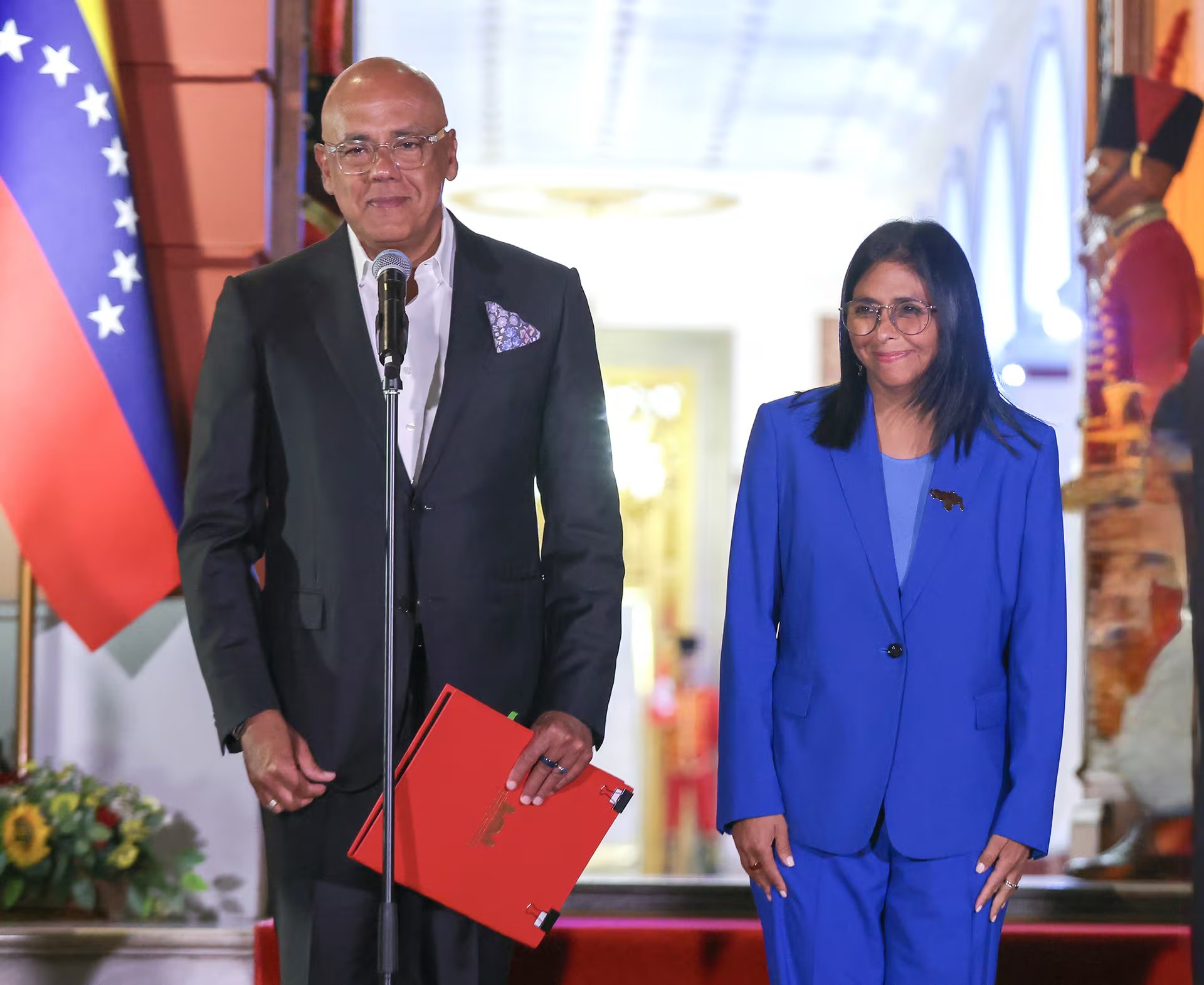 En el escenario actual de Venezuela va a ser inevitable un diálogo político con el régimen, pero tiene que haber un trato de respeto por parte del gobierno