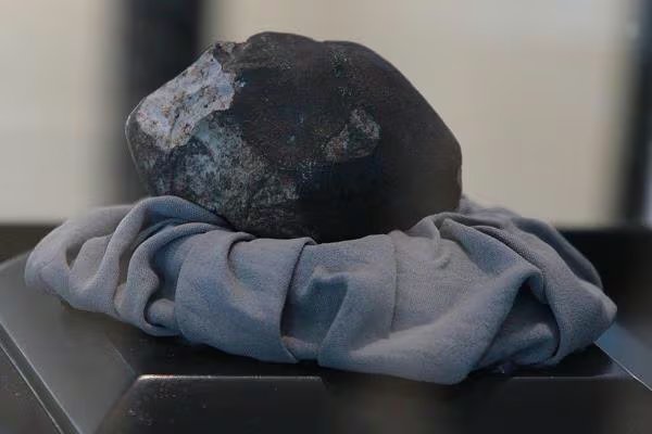 Los meteoritos caen en algún lugar de Estados Unidos aproximadamente una vez al día, aunque no siempre son detectados
 (Foto: Presencia Universitaria)
