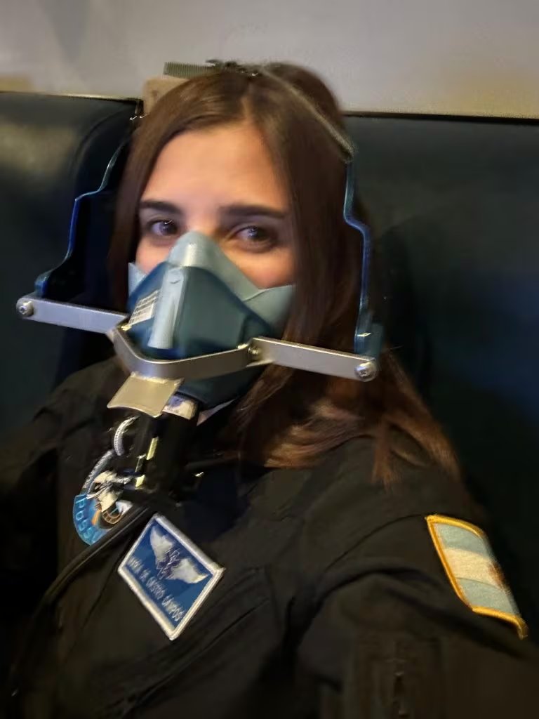 De Castro se entrena en simuladores, vuelos parabólicos y buceo profundo, y busca prepararse para los desafíos de la microgravedad
