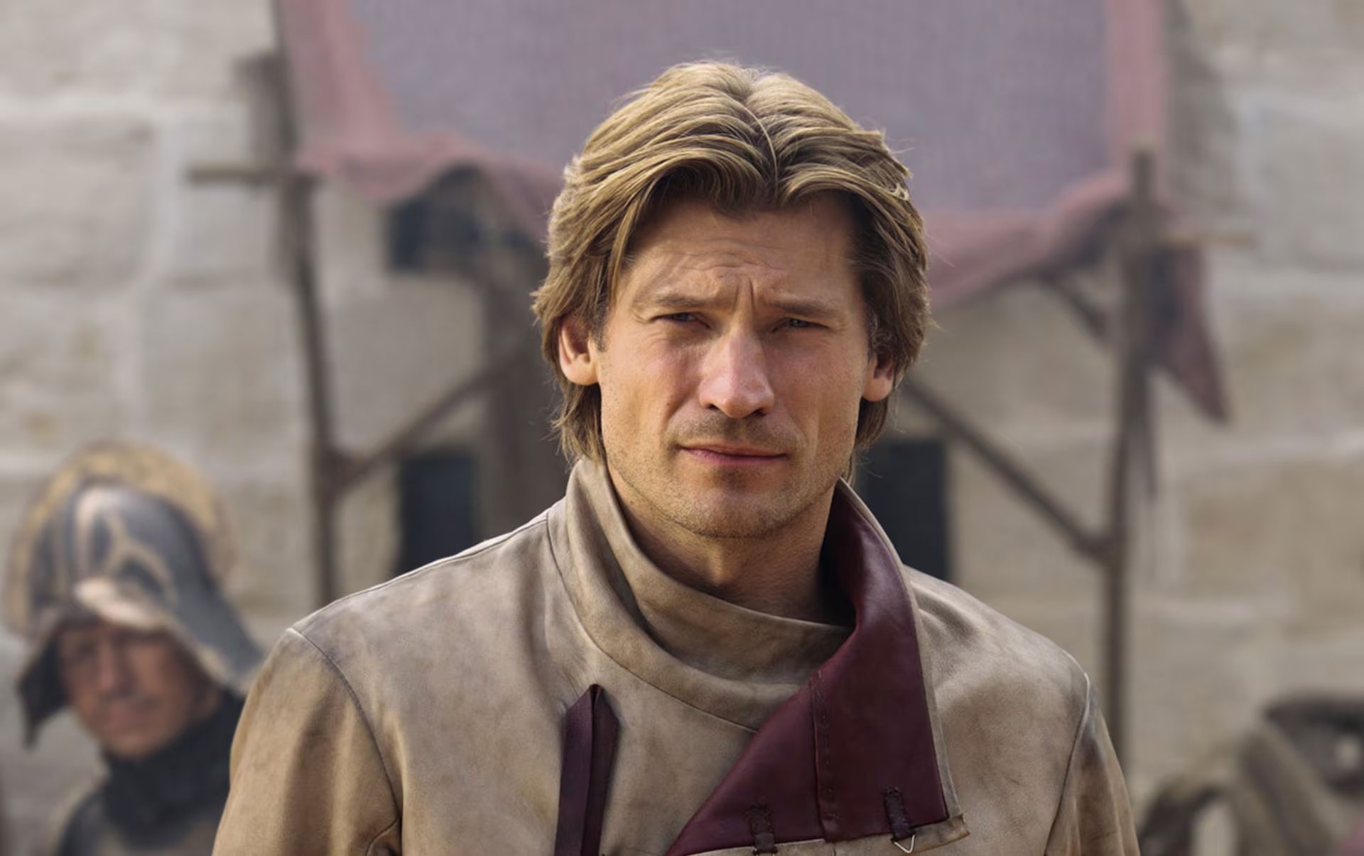 Foros como Reddit y plataformas especializadas debaten si la armadura completa otorga real ventaja a Jaime sobre el legendario Aragorn