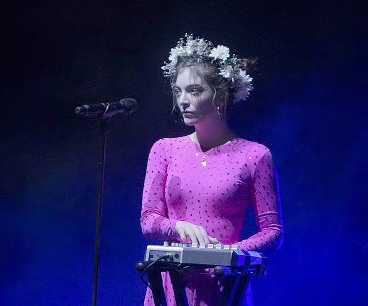 La neozelandesa Lorde regresa al país con su cuarto álbum “Virgin” y promete un show cargado de clásicos y nuevos hits (Instagram)