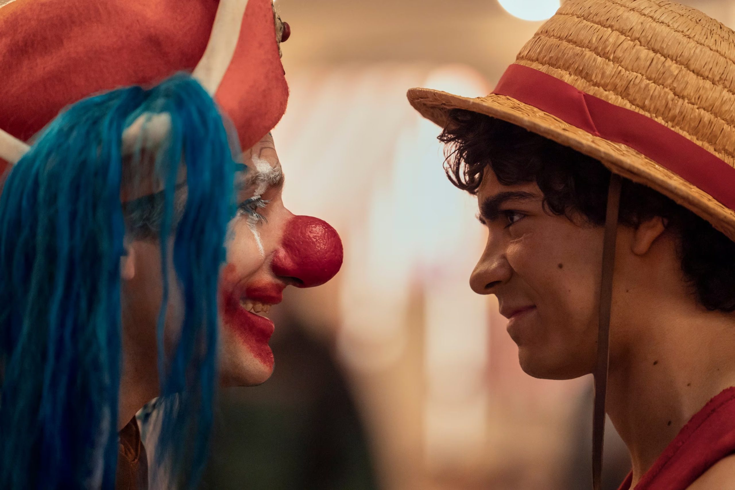 Jeff Ward como Buggy, Iñaki Godoy como Monkey D. Luffy en la segunda temporada de 'One Piece' Cr. Casey Crafford/Netflix © 2026