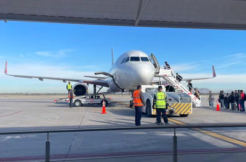 Nuevas tecnologías ayudan a reducir las emisiones de CO₂ durante las operaciones en tierra. (SECTUR)