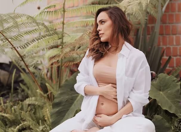 El nacimiento de la hija de Sara Corrales será en México y la actriz explica la emotiva razón - crédito @saracorrales/IG