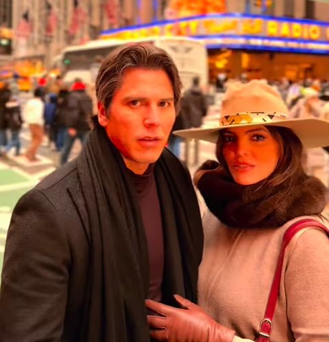 Adri Toval, presunta tercera en discordia, afirma que la separación de Ana Bárbara sería solo una apariencia para el público. - (RS)