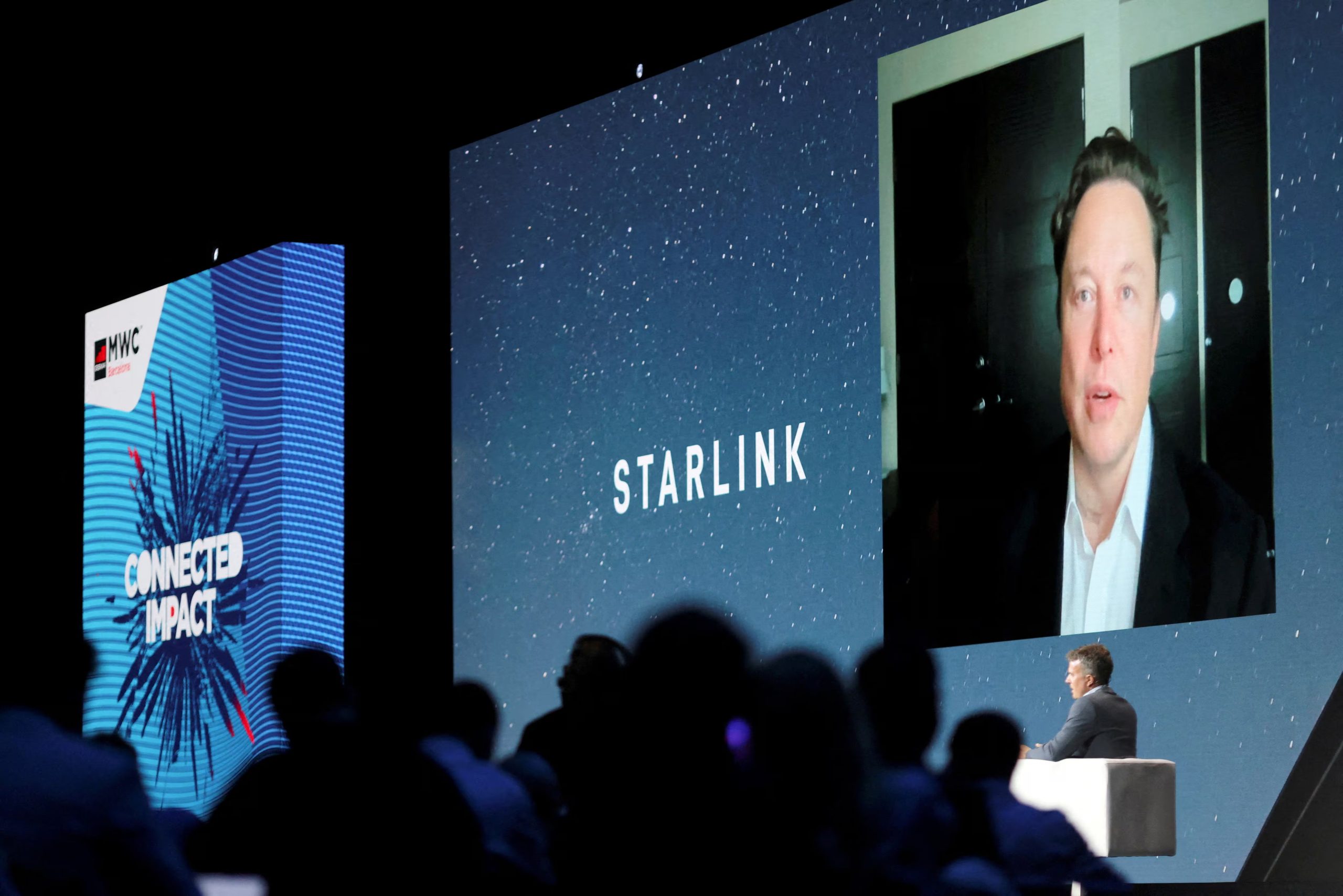 Starlink Mobile es la nueva denominación de su servicio satelital para teléfonos móviles. 

REUTERS/Nacho Doce 
