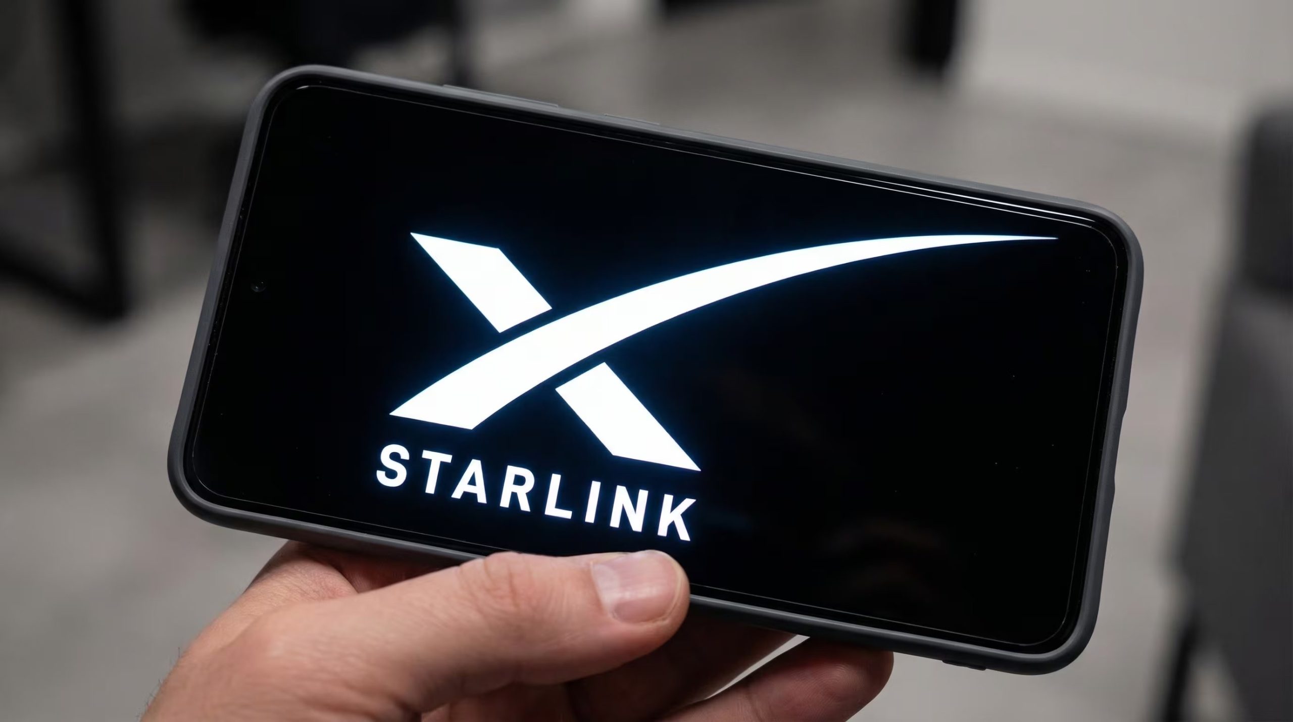 Starlink busca dejar de ser solo un sistema de internet por satélite. (Imagen Ilustrativa Infobae)
