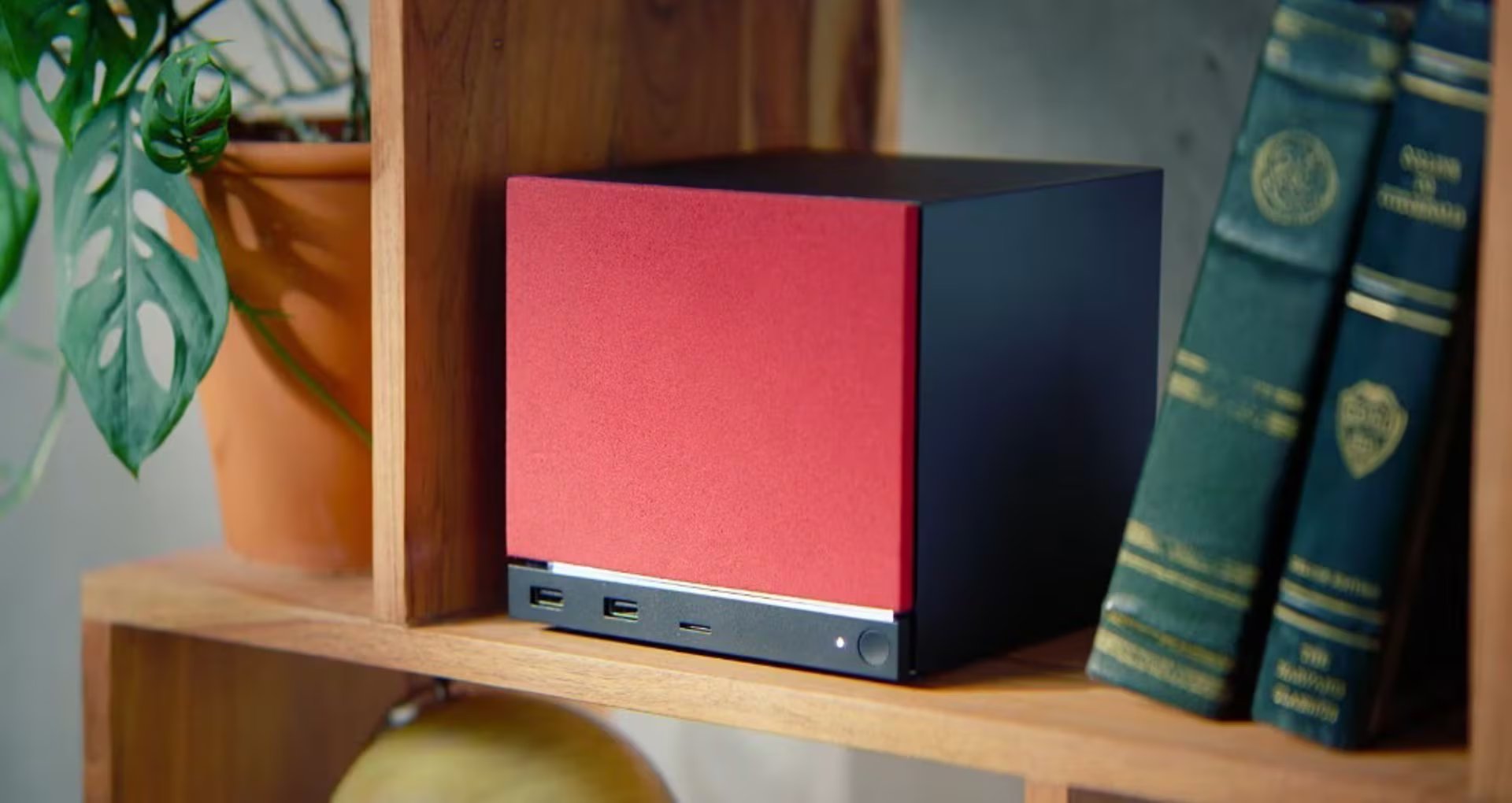 Valve lanza la Steam Machine para competir con las PC de alta gama.