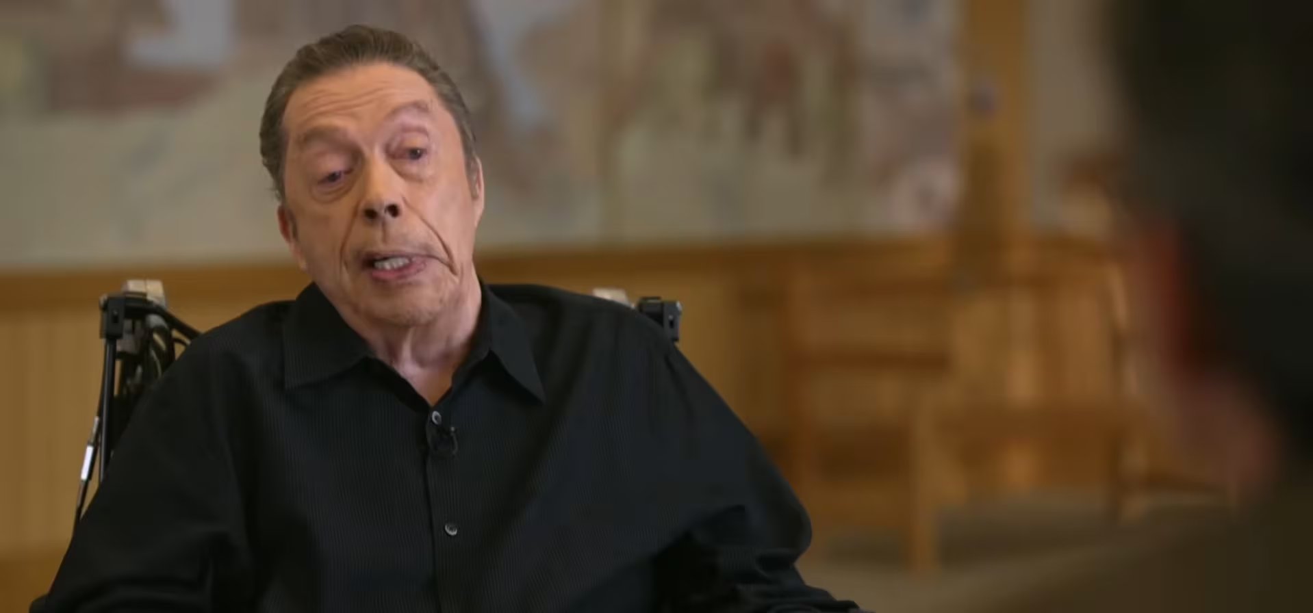 El testimonio de Tim Curry, publicado por la revista People, reafirma el impacto cultural y humano de una de las películas familiares más icónicas del cine navideño
(YouTube: CBS Sunday Morning)