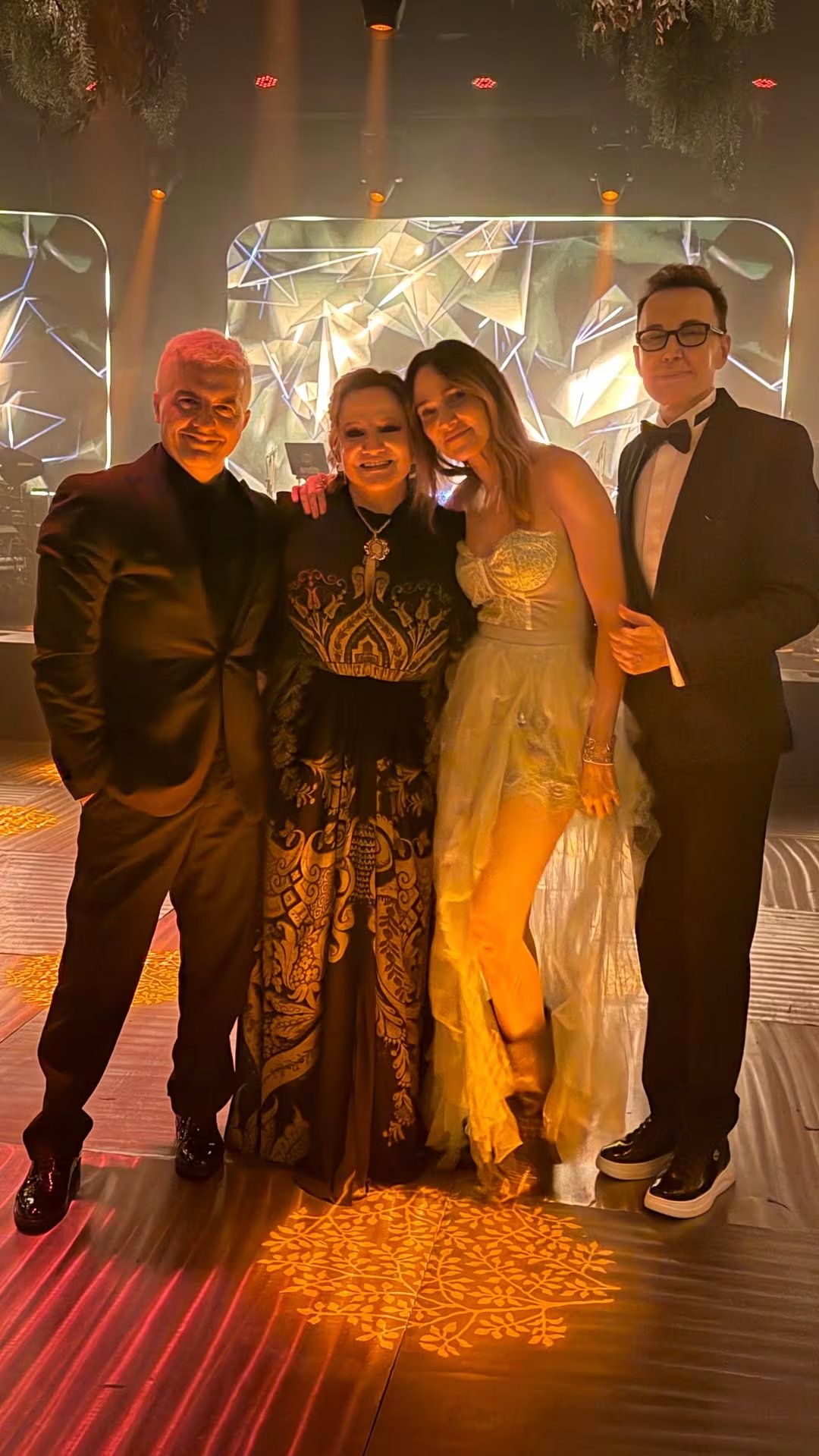 Invitados del espectáculo dijeron presente en una noche llena de figuras