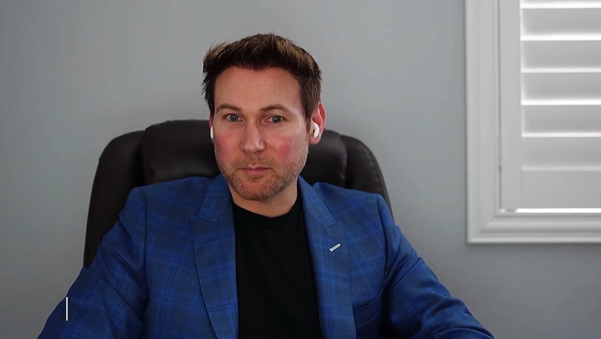 La manipulación ejercida por personalidades narcisistas suele resultar invisible, dificultando su detección incluso para profesionales de la salud mental, según Salerno (Captura de video: YouTube/@ChrisWillx)