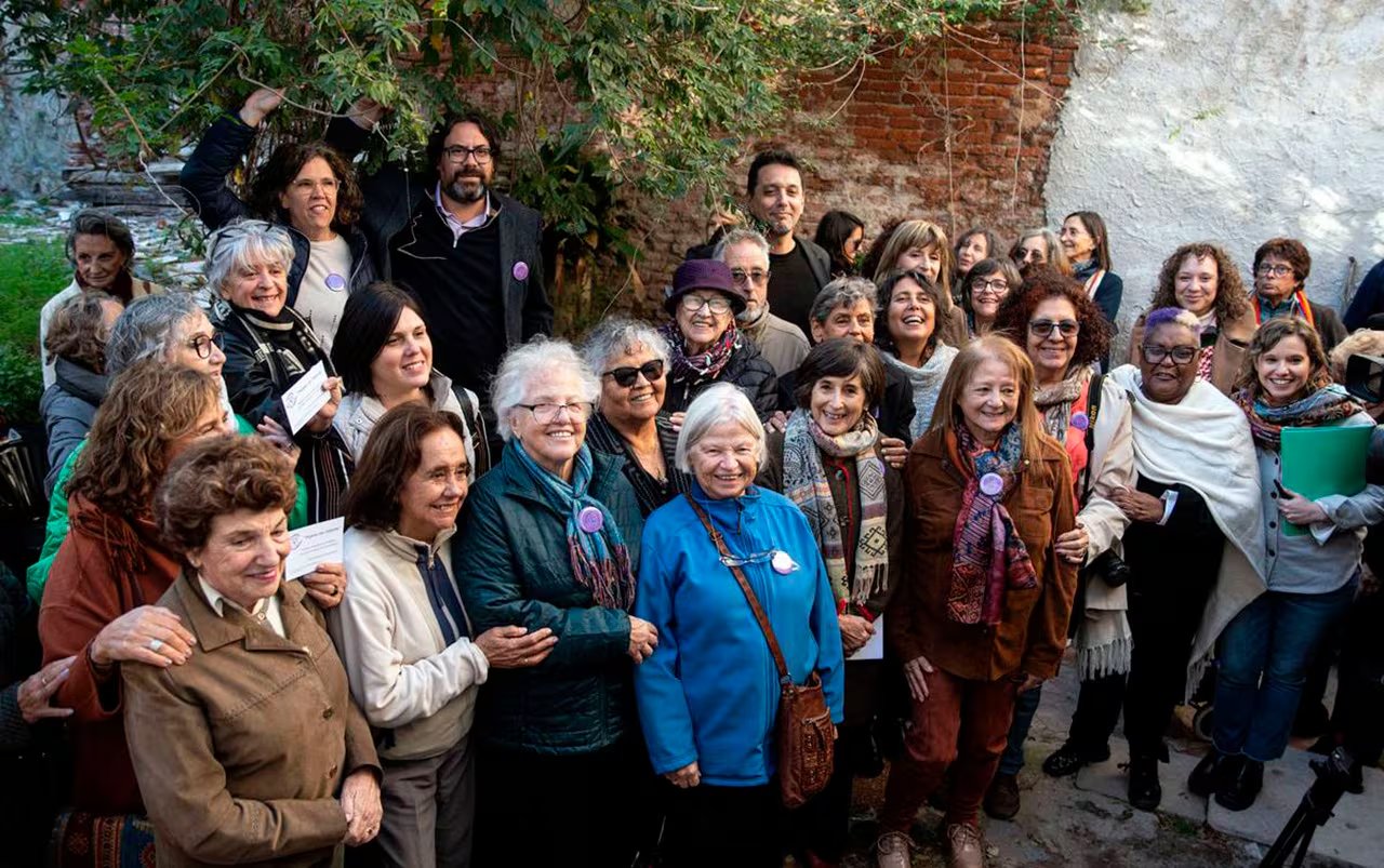 Mujeres con Historias, la asociación civil que trabaja por el cohousing en Montevideo, Uruguay