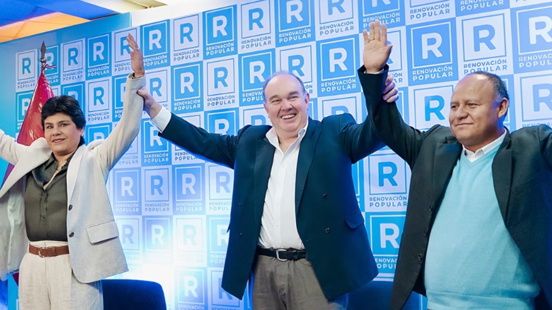 Villaverde confirmó encuentros con Rafael López Aliaga, Norma Yarrow, Keiko Fujimori, Carlos Álvarez, Fiorella Molinelli, Álvaro Paz de la Barra, Vladimir Meza, Antauro Humala y Martín Vizcarra