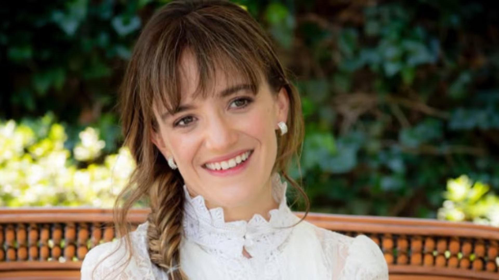 Quién es María Penella, la nieta de Chespirito que desairó a Florinda Meza y le dio su lugar a Graciela Fernández
(Instagram/@María Penella)