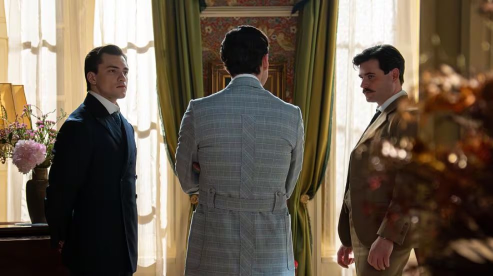 La Promesa: Manuel y Ciro, a punto de llegar a las manos. (RTVE)