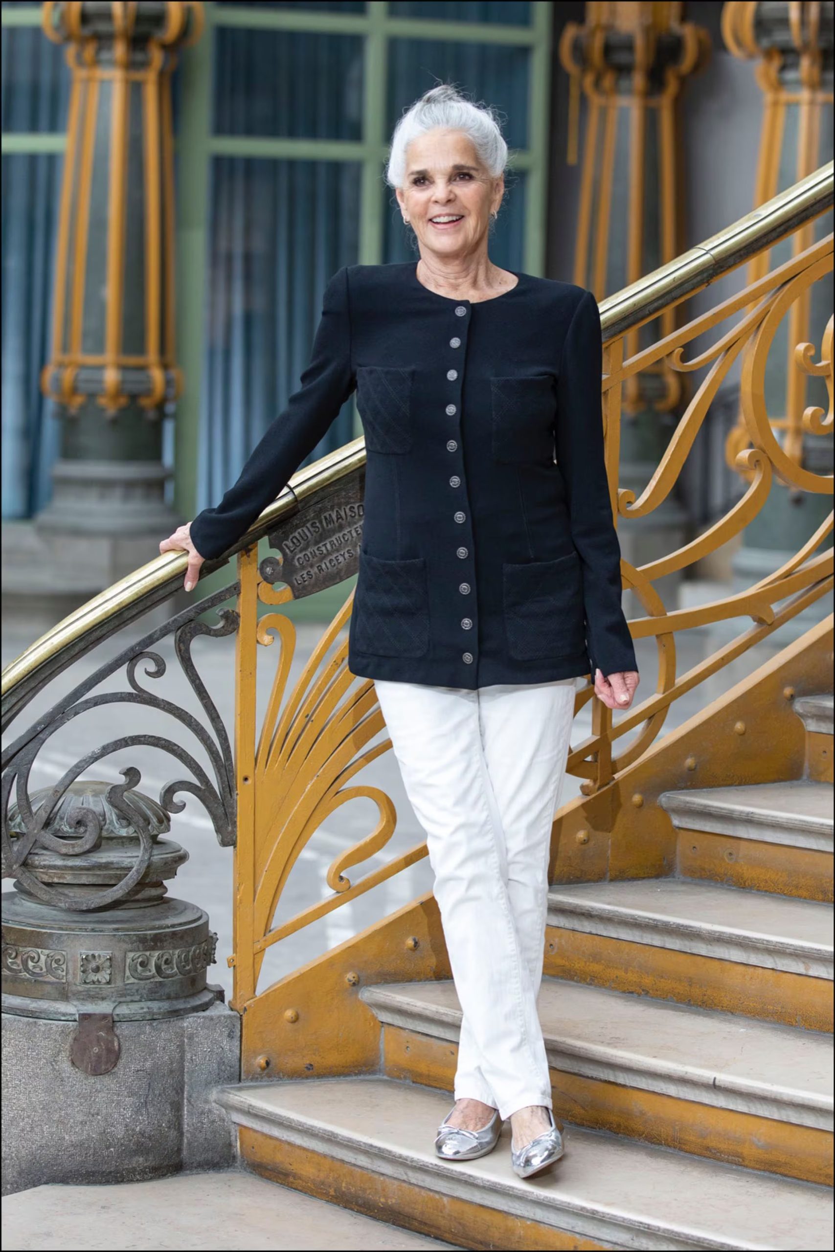 Ali MacGraw, de regreso al modelaje. Desfile 