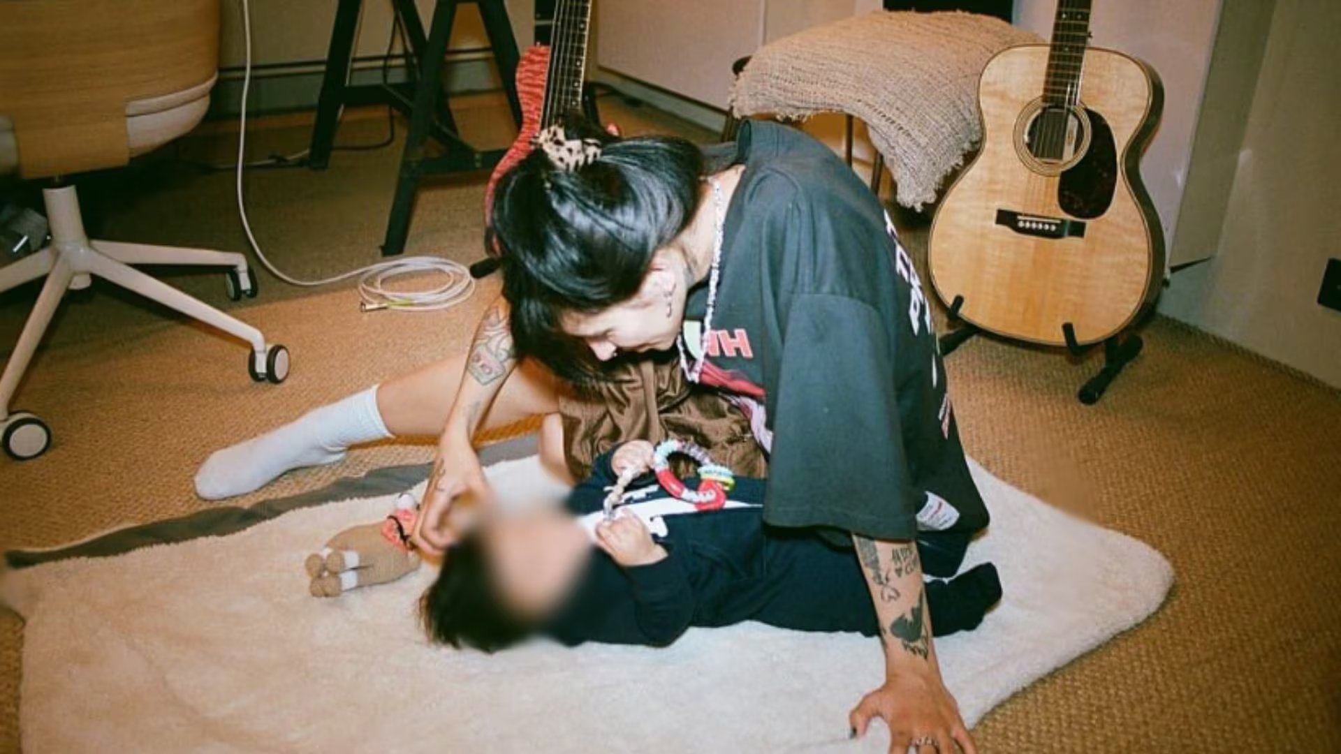 Cazzu y Christian Nodal habrían acordado reencontrarse en Houston el ocho de mayo, coincidiendo con la gira de la cantante argentina por Estados Unidos y el Día de las Madres. (Foto: @cazzu)