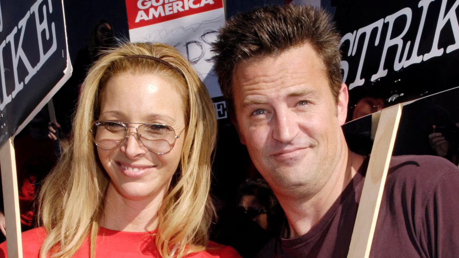 Kudrow volvió a ver Friends tras la muerte de Matthew Perry y redescubrió su calidad (REUTERS/Chris Pizzello/File Photo)