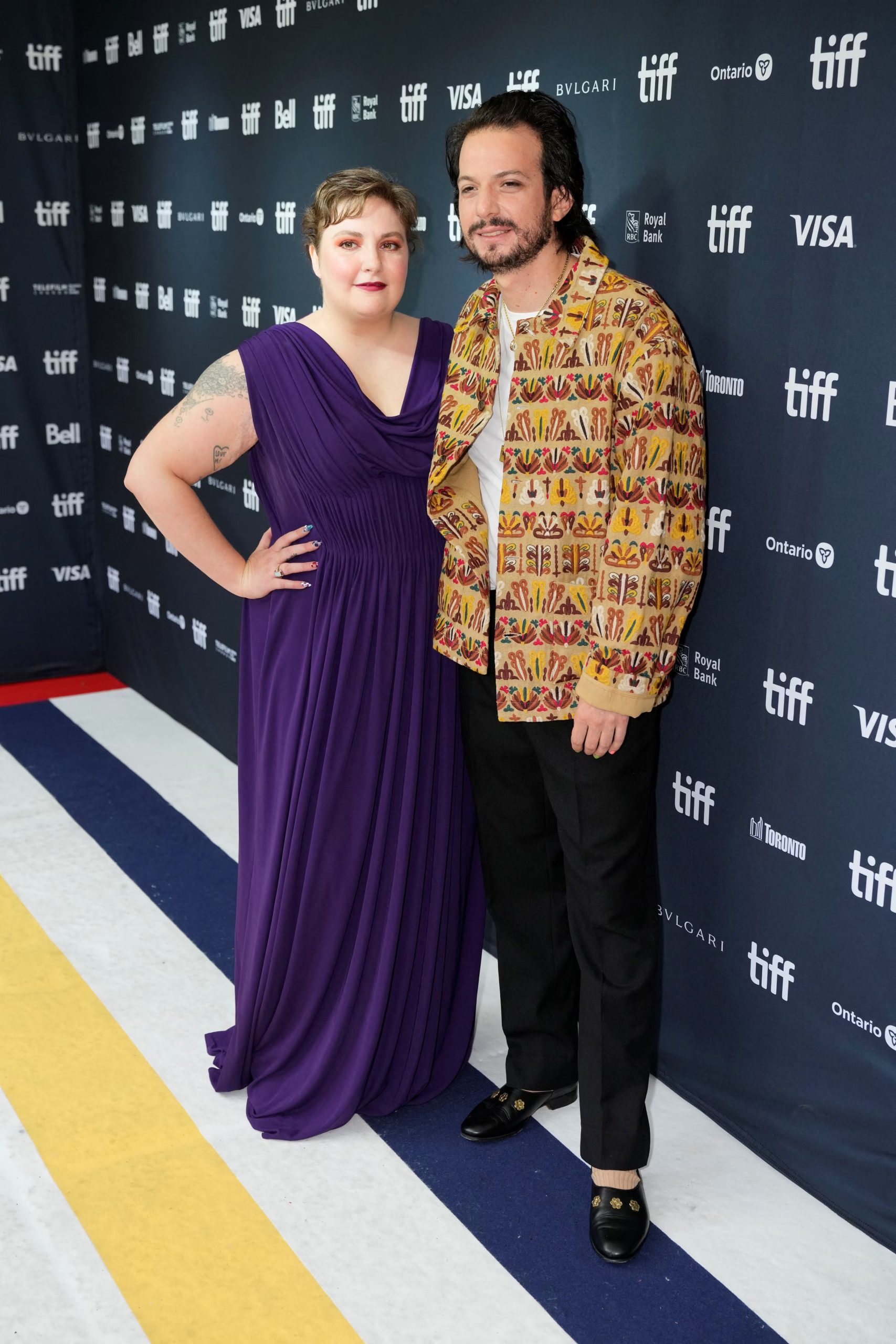 El traslado a Londres y el apoyo familiar permitieron a Lena Dunham y su esposo reconstruir su equilibrio emocional tras años de notoriedad (REUTERS/Mark Blinch)