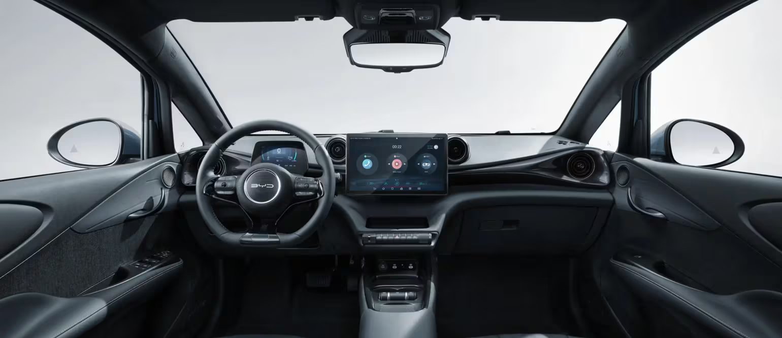 Este modelo eléctrico alcanza 130 kW de potencia y 290 N·m de torque, acelerando de 0 a 100 km/h en 8 segundos. (BYD)