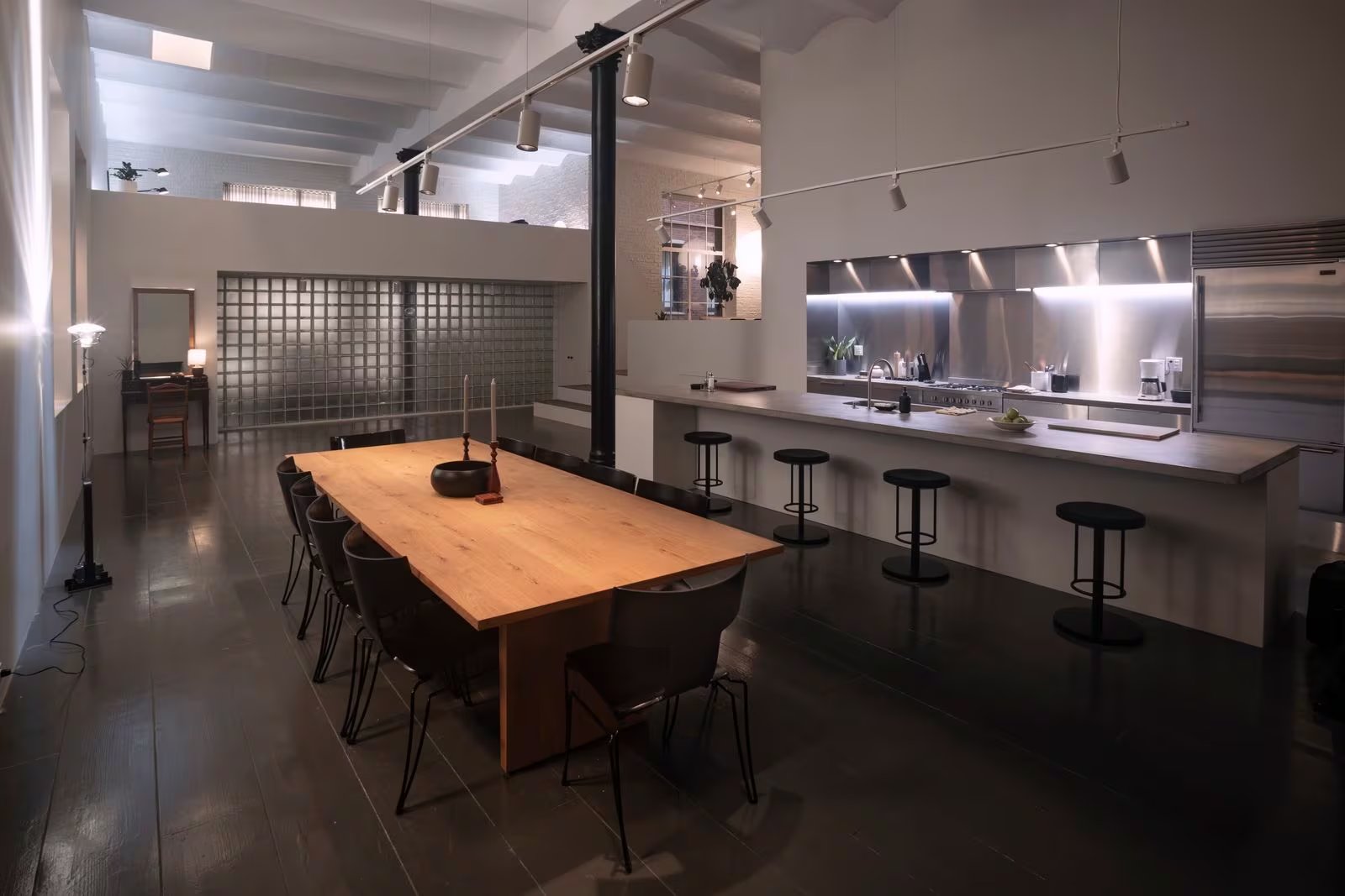 La investigación de archivos y objetos personales fue clave en la reconstrucción de los escenarios