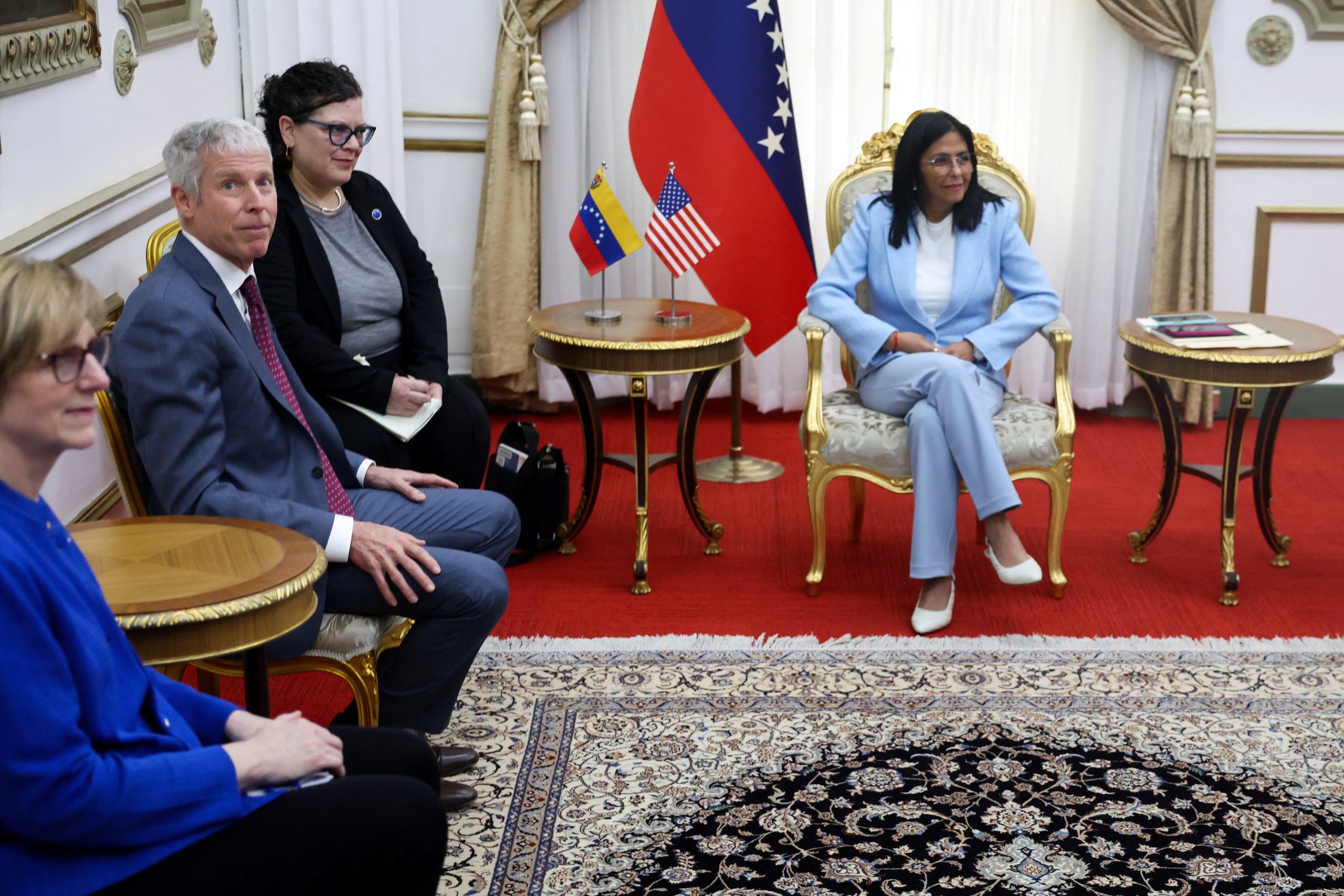 La presidenta encargada de Venezuela, Delcy Rodríguez, se reunió con el secretario de Energía de Estados Unidos, Chris Wright, el 11 de febrero de 2026 (REUTERS/Leonardo Fernández Viloria)