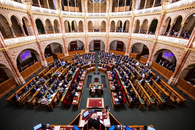 El Parlamento húngaro se prepara para una sesión inaugural en la primera semana de mayo (Reuters)