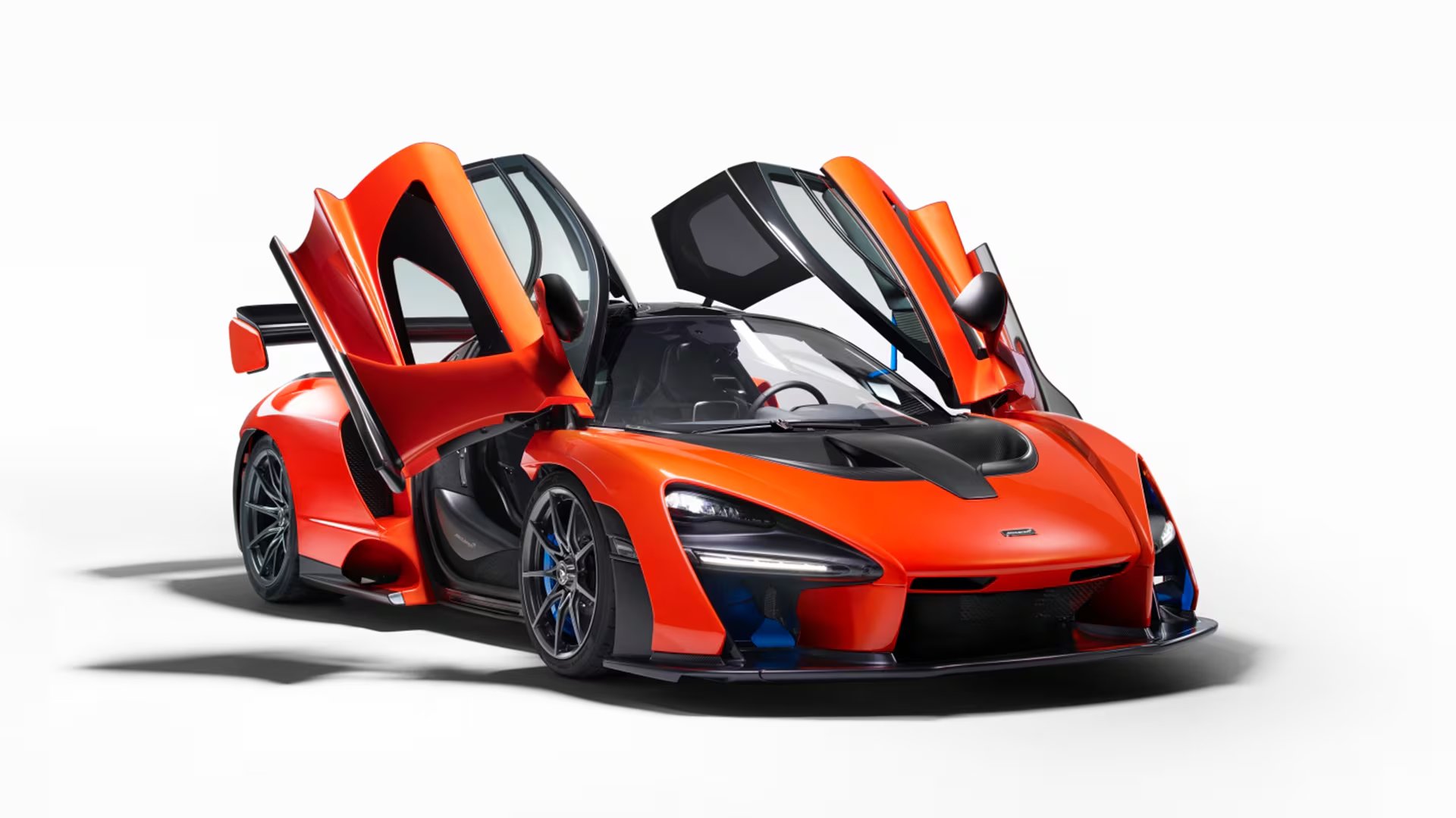 El McLaren Senna destaca como hiperdeportivo con diseño enfocado casi exclusivamente en el rendimiento en circuito