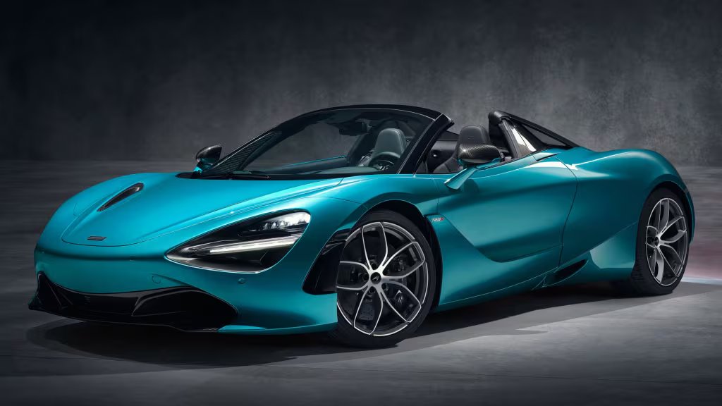 El McLaren 720s Spider ofrece una combinación única de ligereza y aerodinámica avanzada en el segmento de superdeportivos descapotables