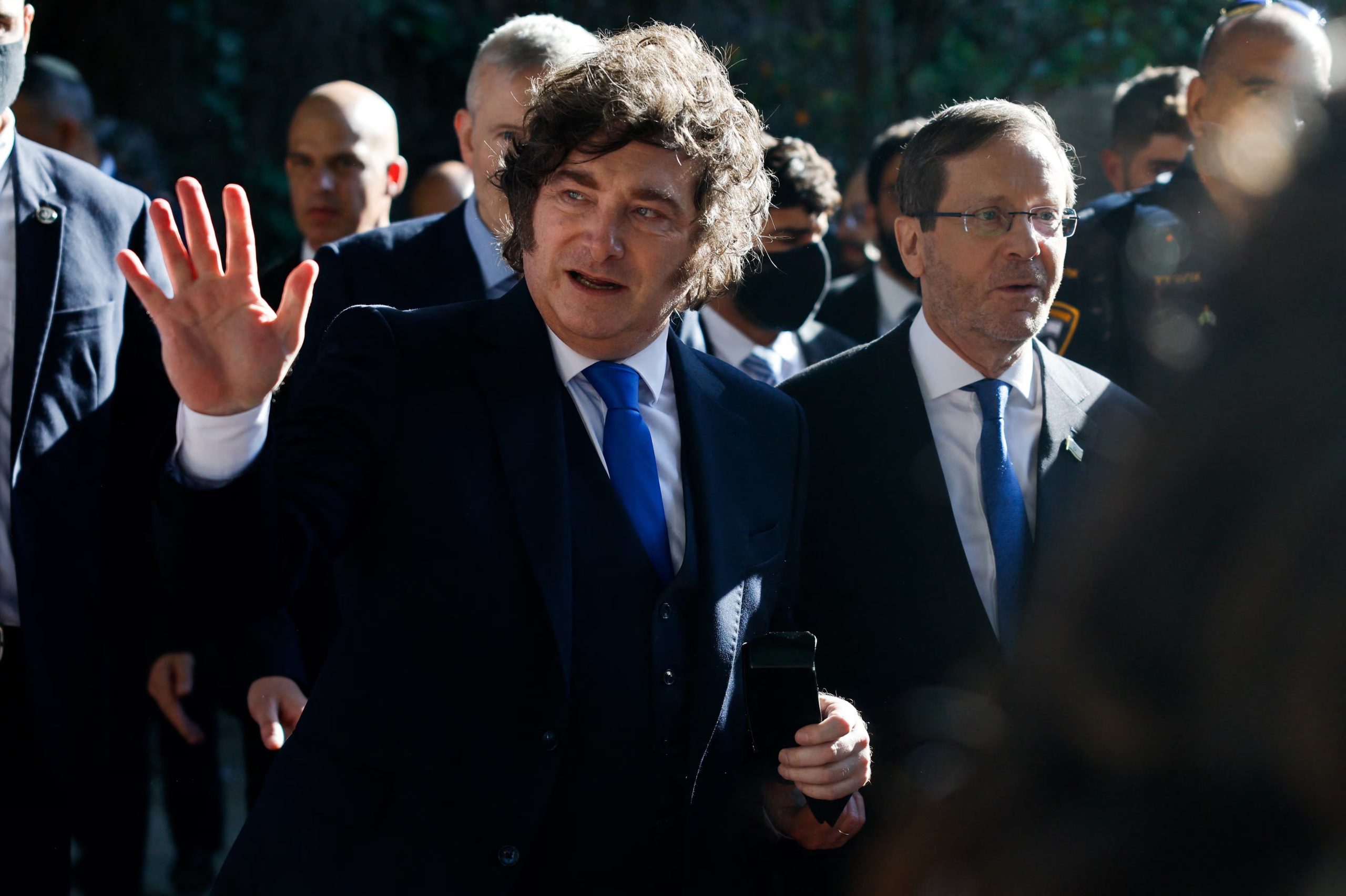 Javier Milei regresará hoy desde Israel 