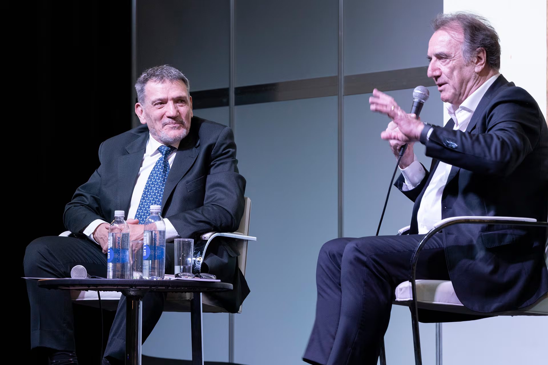 “El pensamiento italiano nunca ha pensado egoístamente ser un pensamiento para sí. Siempre se ha proyectado hacia los demás, hacia ese universalismo”, declaró Masi