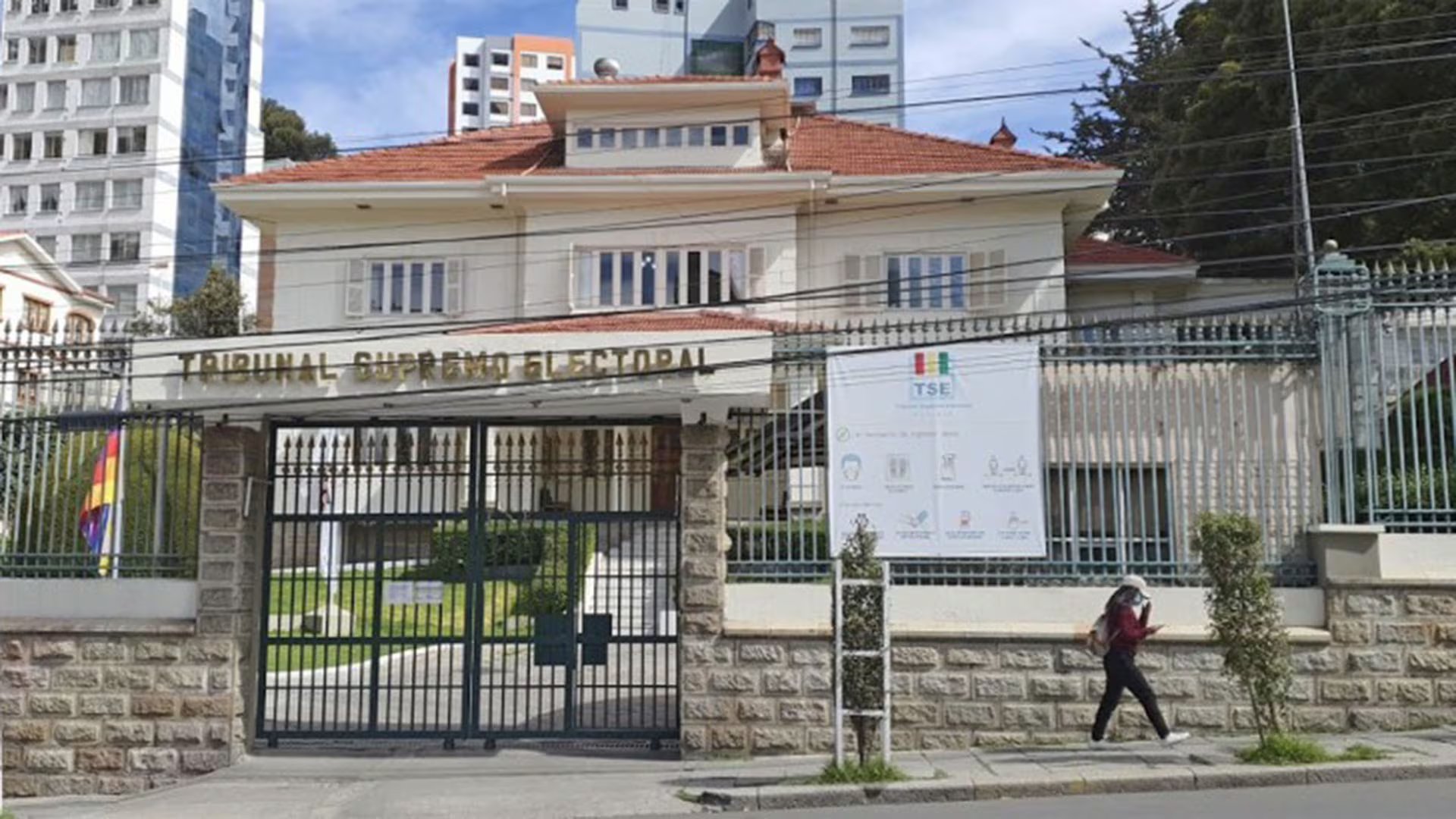 El Tribunal Supremo Electoral (TSE) en La Paz, Bolivia