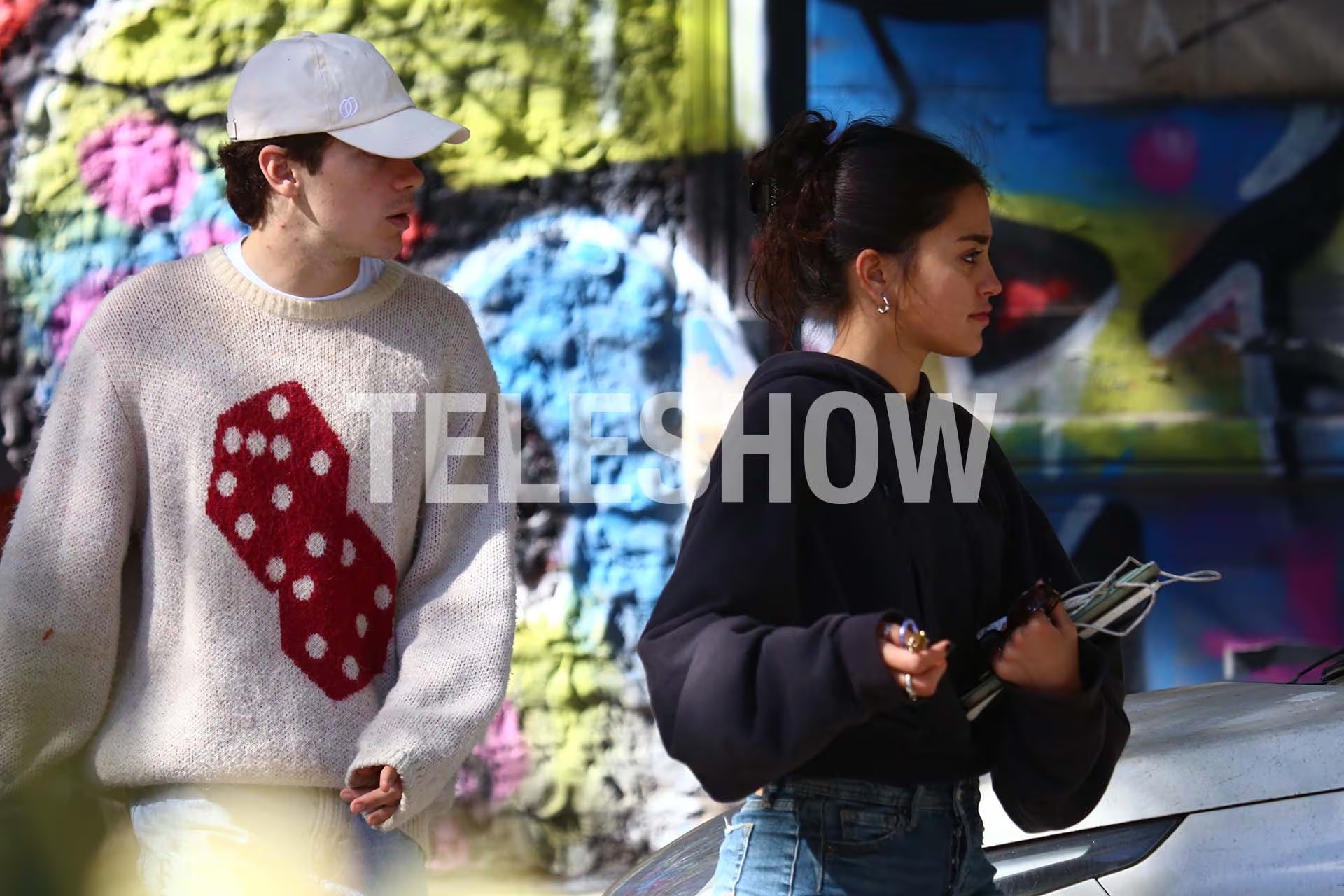 Franco Colapinto y Maia Raficco disfrutan de su amor con paseos en la ciudad de Buenos Aires 