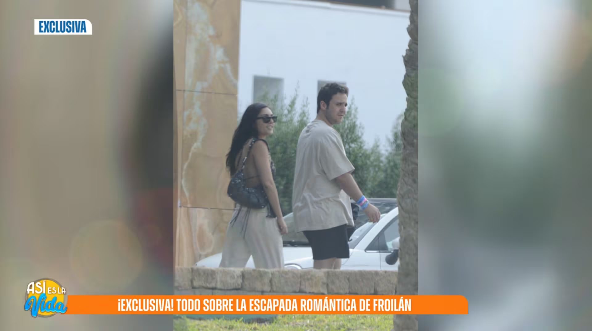 Imágenes de 'Así es la vida' de Froilán y Belén Perea en Ibiza. (Mediaset España)