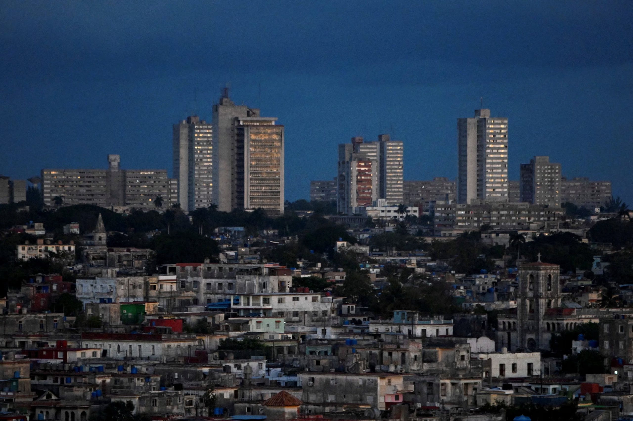 Una vista del amanecer de Cuba en La Habana (REUTERS/Norlys Perez)