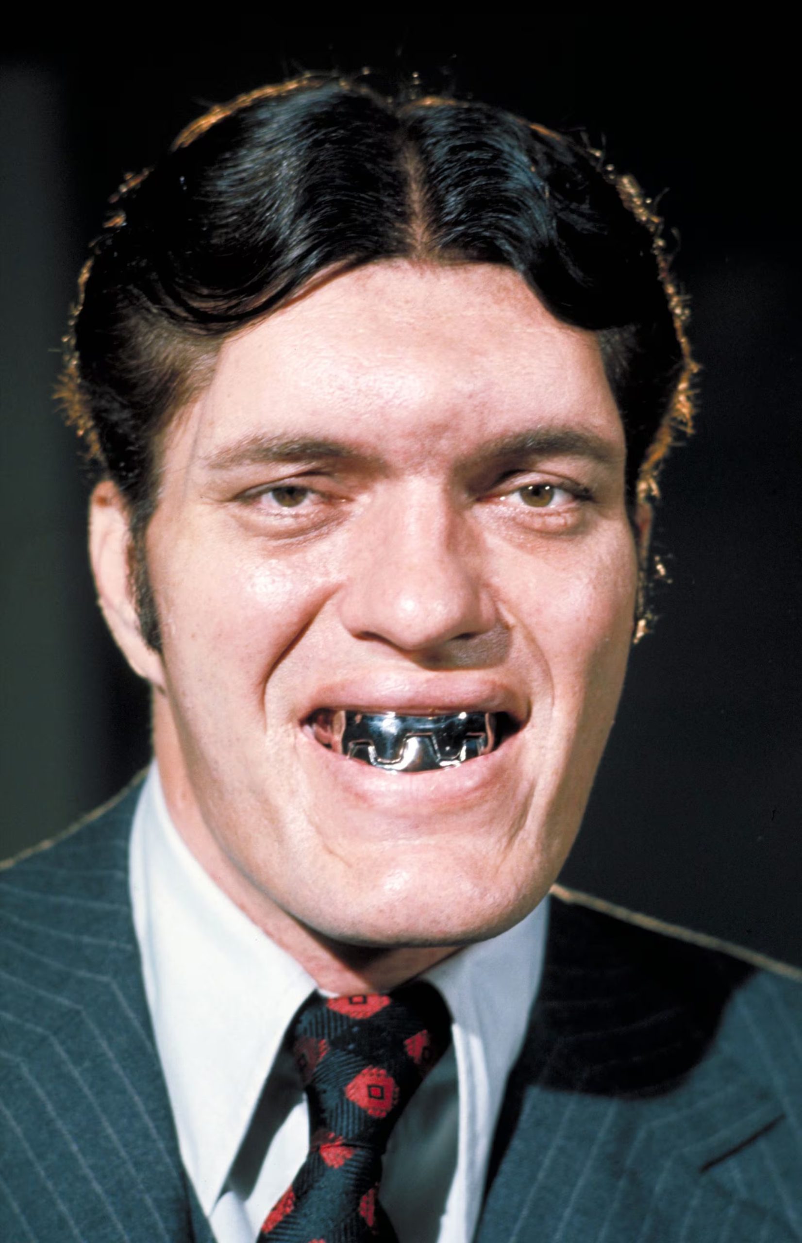 Jaws, el antagonista con dentadura de acero, destacó por su presencia imponente en la franquicia James Bond (Photo © 2014 Hollywood Archive/The Grosby Group)